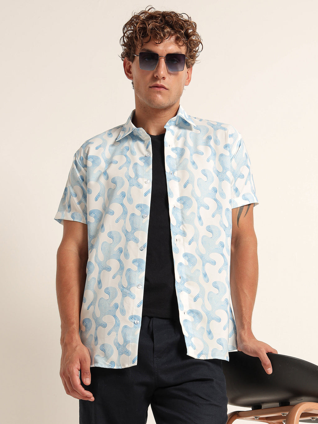 Men's White and Blue Abstract Swirl Short Sleeve Shirt