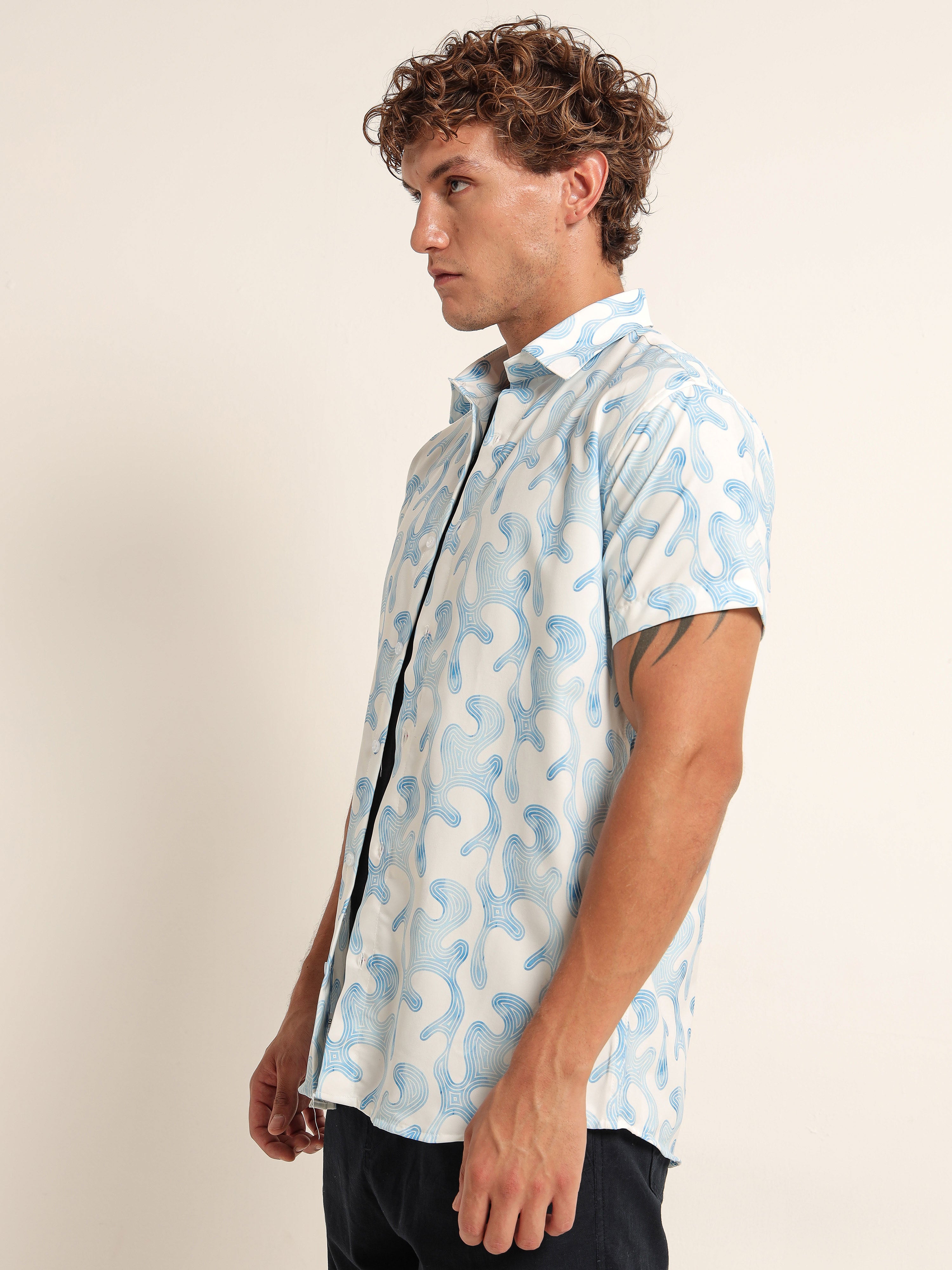 Men's White and Blue Abstract Swirl Short Sleeve Shirt