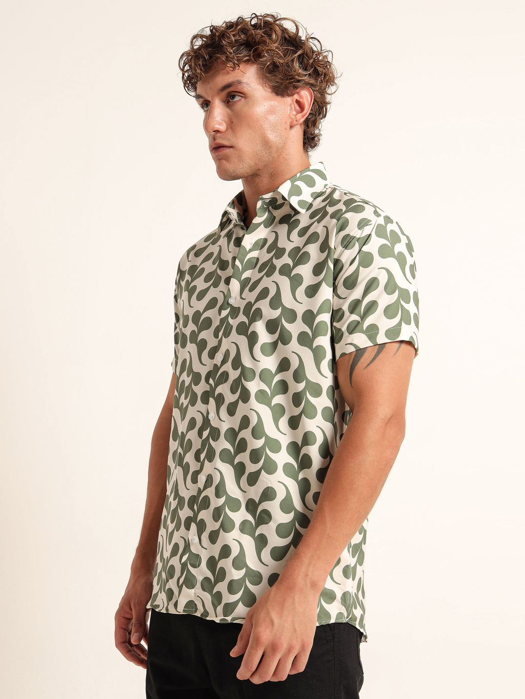 Men's Cream and Green Retro Vine Print Short Sleeve Shirt
