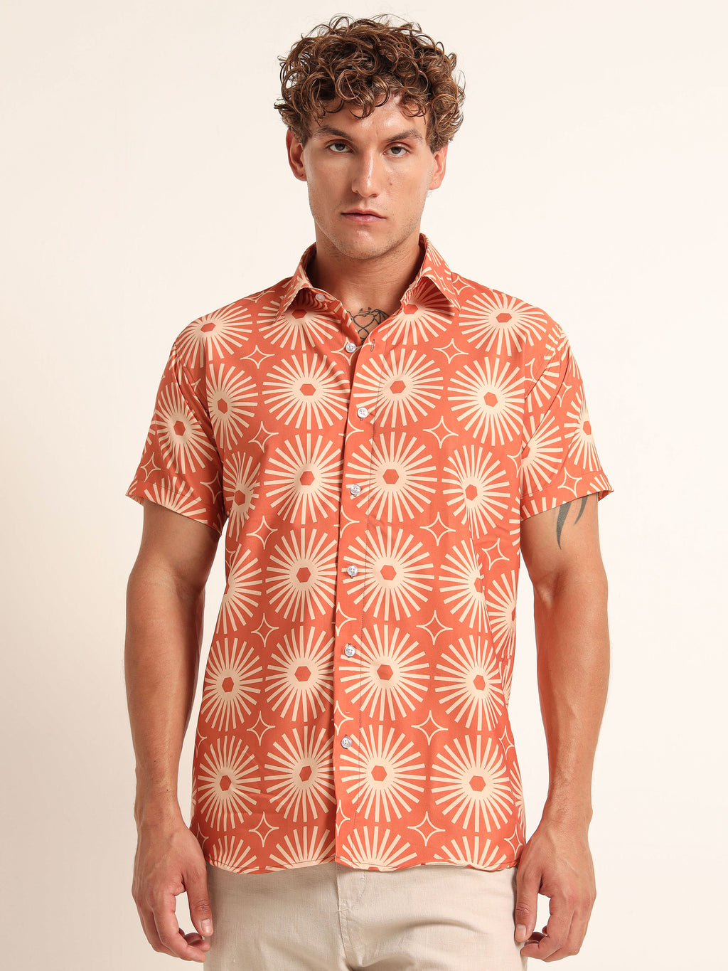 Men's Coral Sunburst Print Short Sleeve Shirt