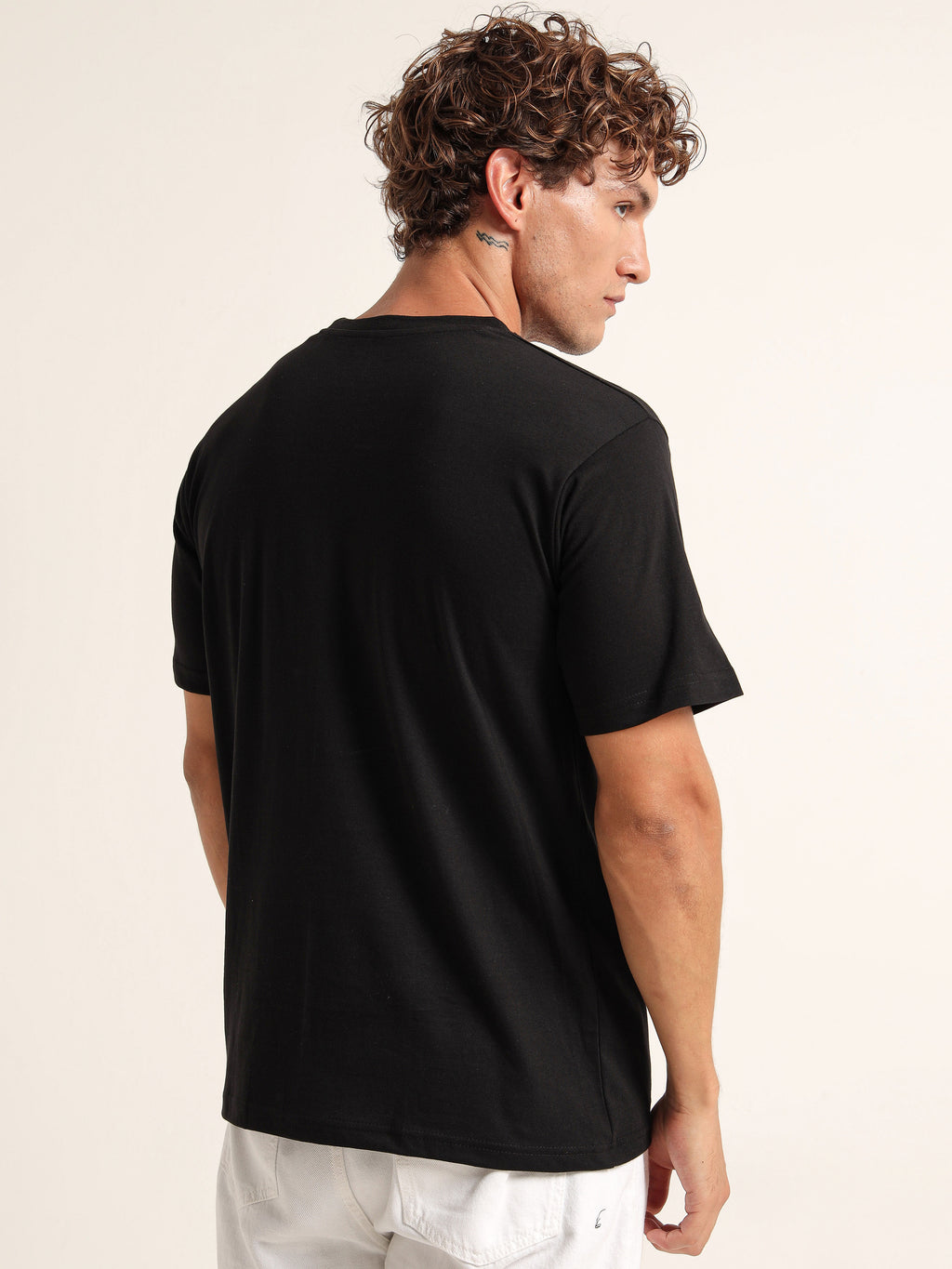 Men's Black and Multi-Color Urban Street Graphic T-Shirt