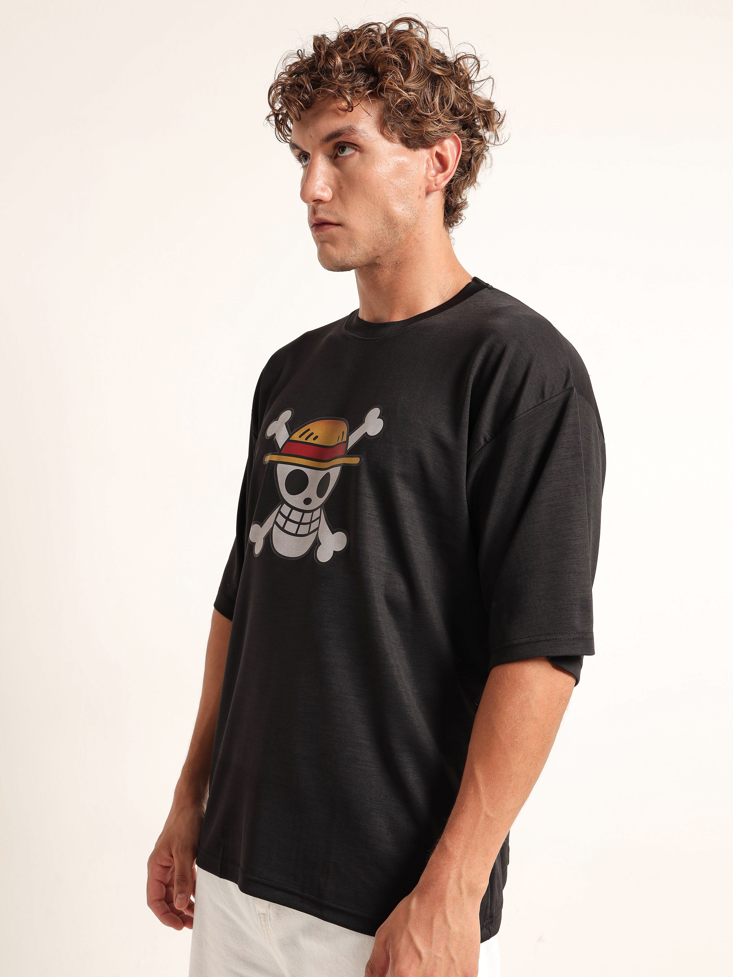 Men's Black One Piece Straw Hat Jolly Roger Oversized T-Shirt