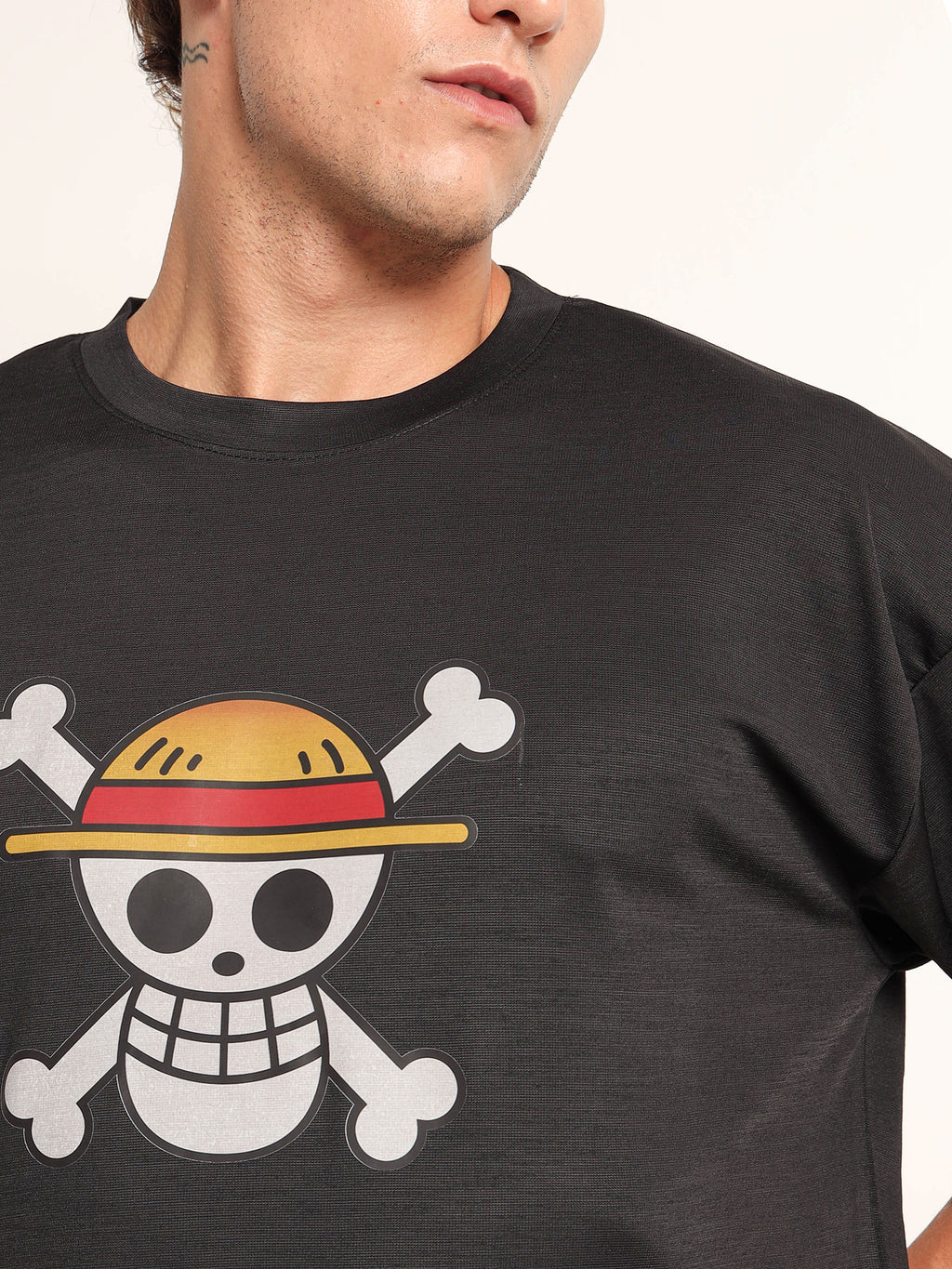 Men's Black One Piece Straw Hat Jolly Roger Oversized T-Shirt