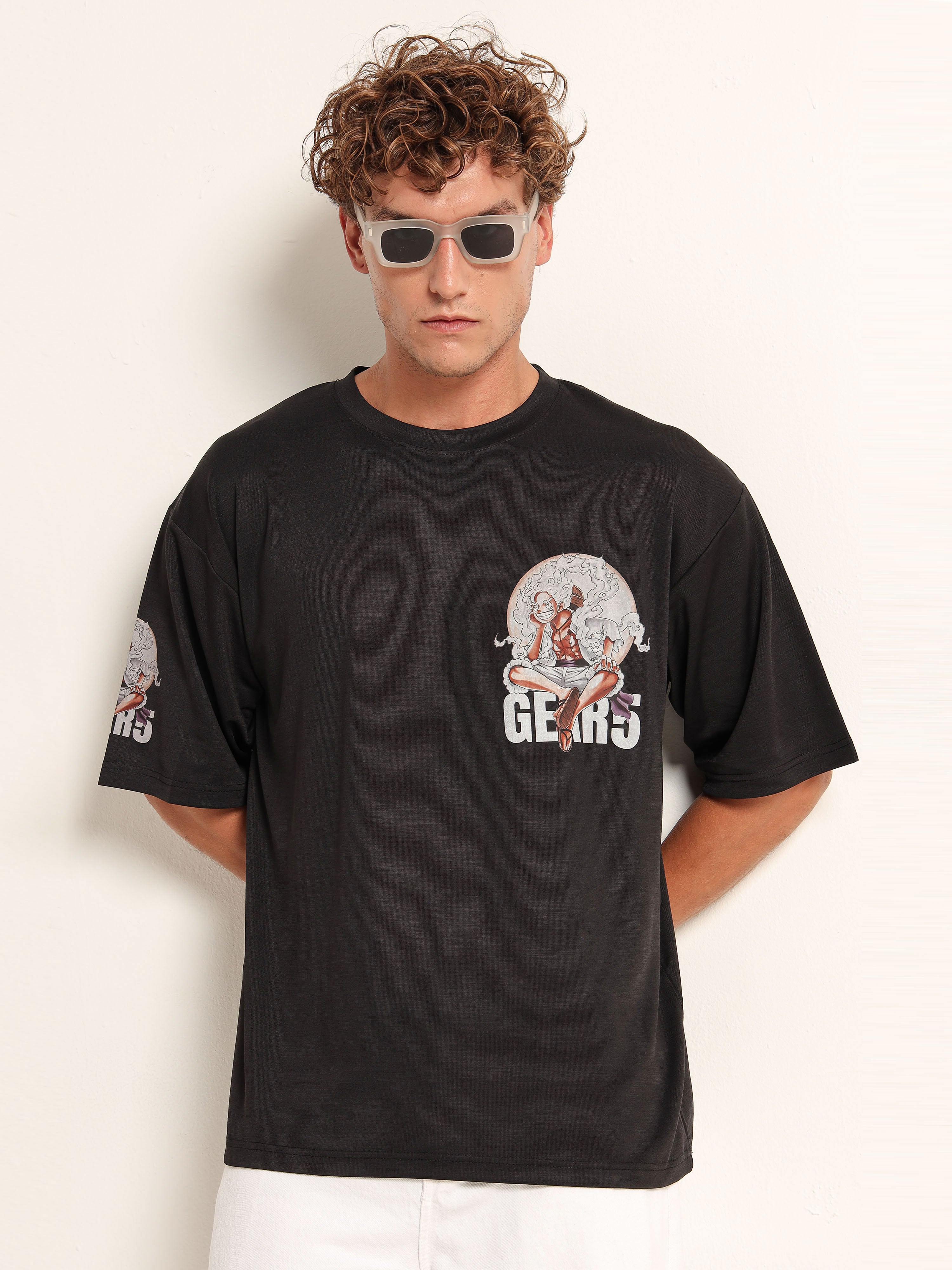 Men's Black One Piece Gear 5 Oversized T-Shirt