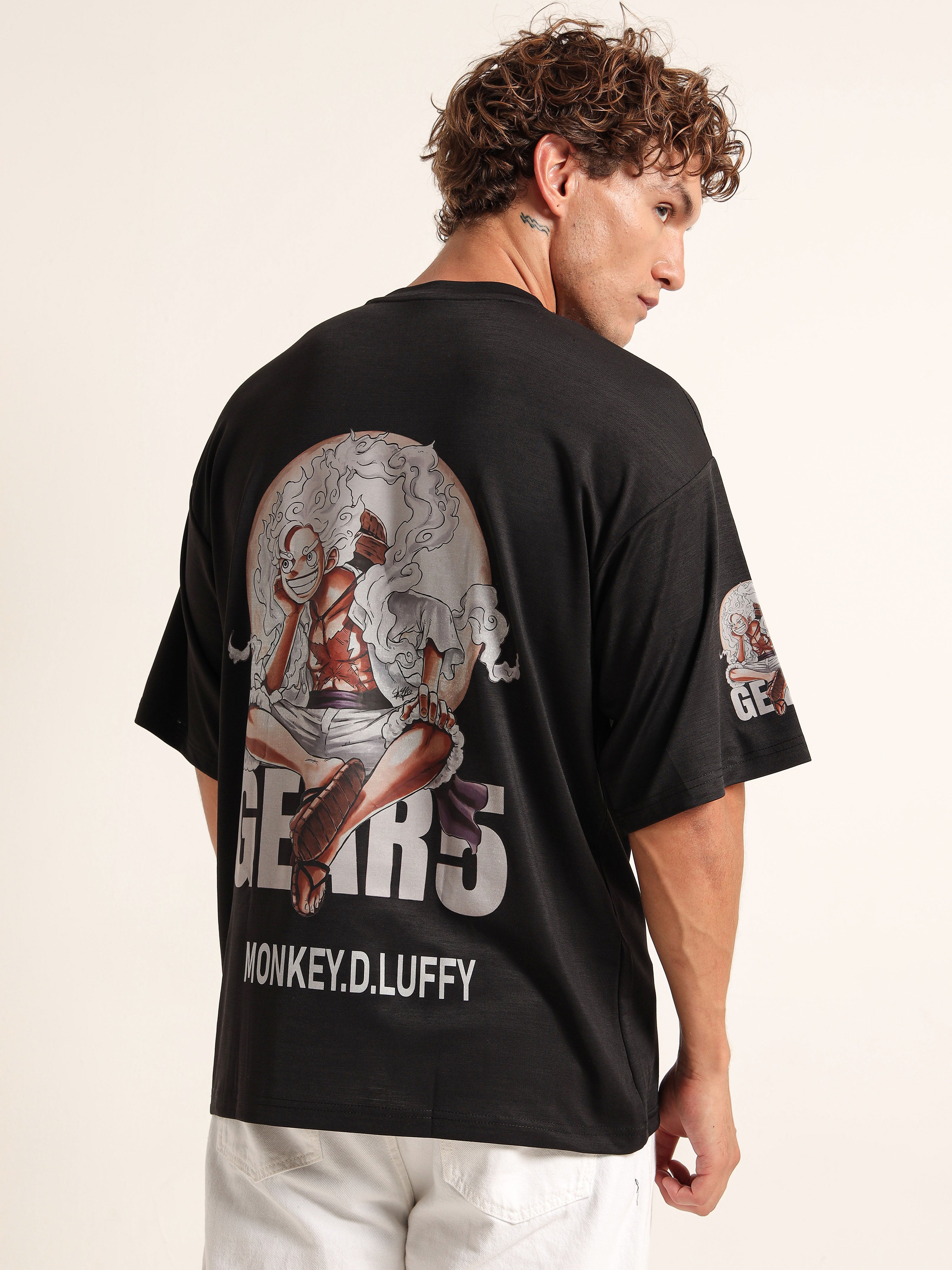 Men's Black One Piece Gear 5 Oversized T-Shirt