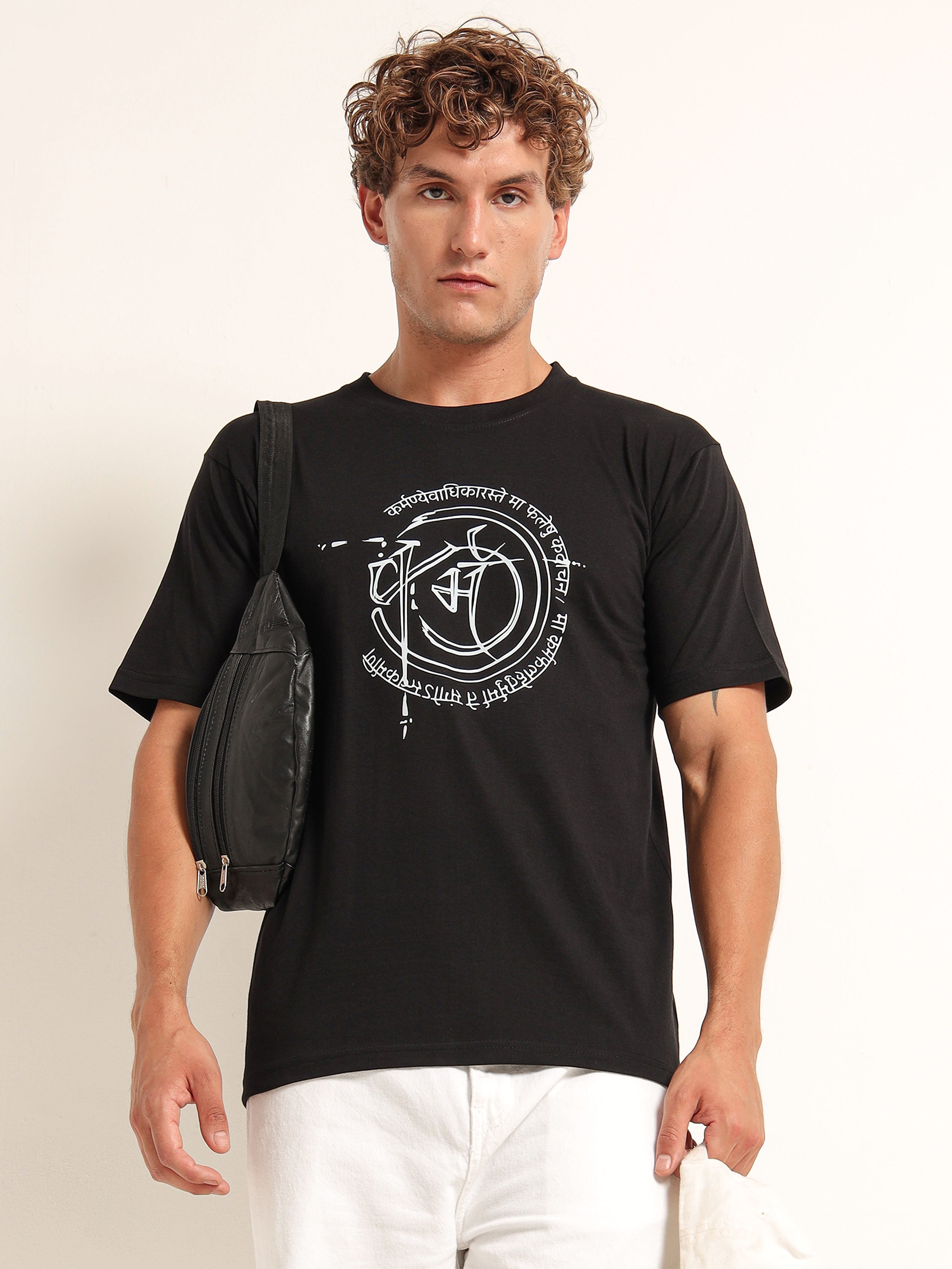 Men's Black and White Sanskrit Shloka Graphic T-Shirt