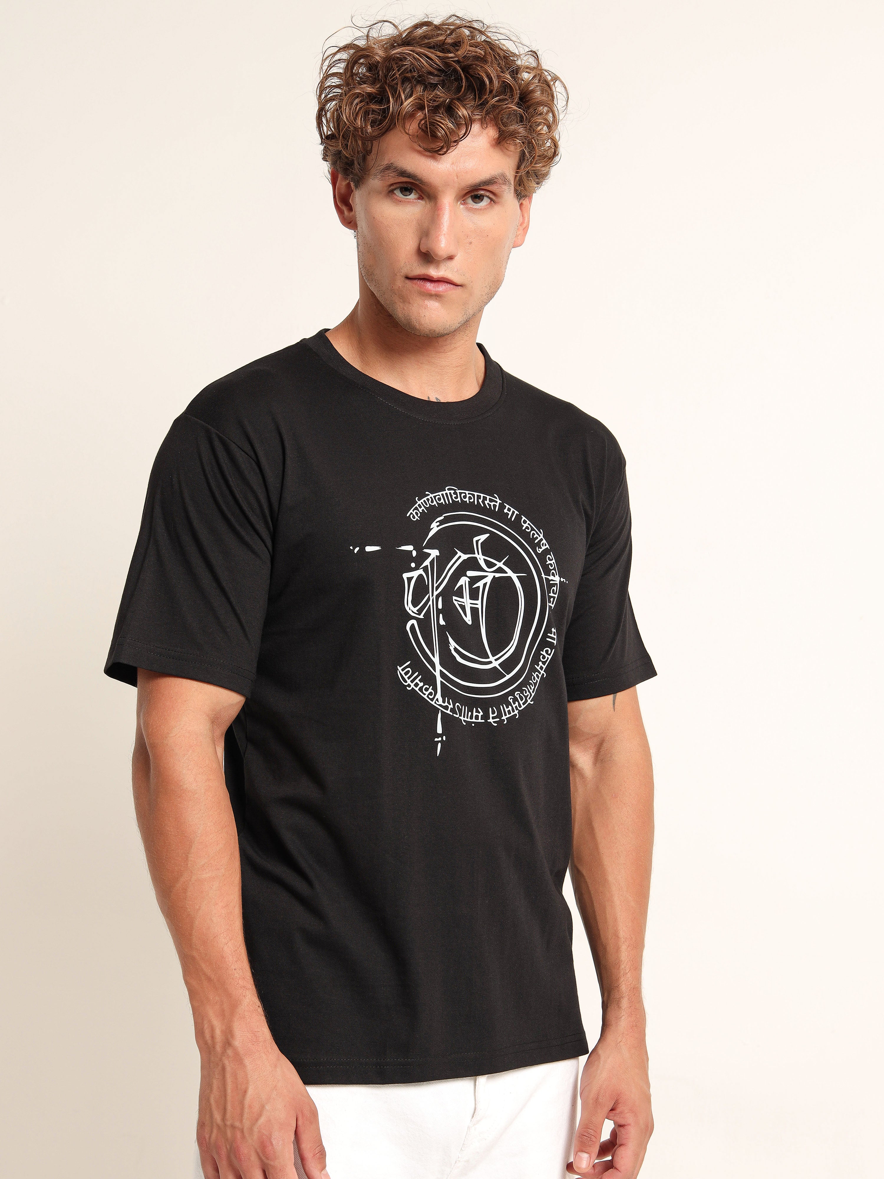 Men's Black and White Sanskrit Shloka Graphic T-Shirt