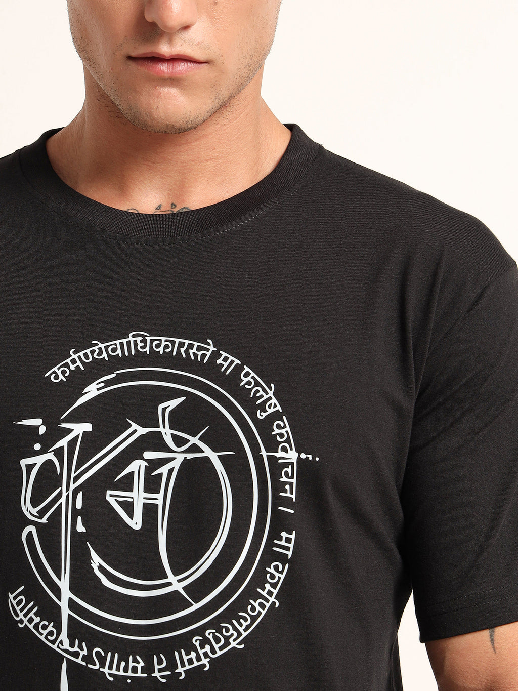 Men's Black and White Sanskrit Shloka Graphic T-Shirt