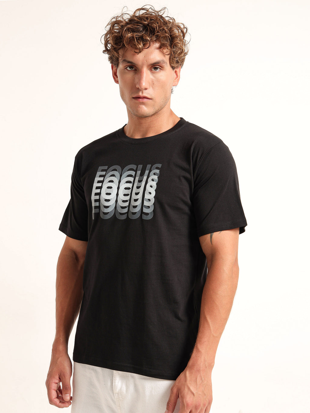 Men's Black and Grey Focus Graphic T-Shirt