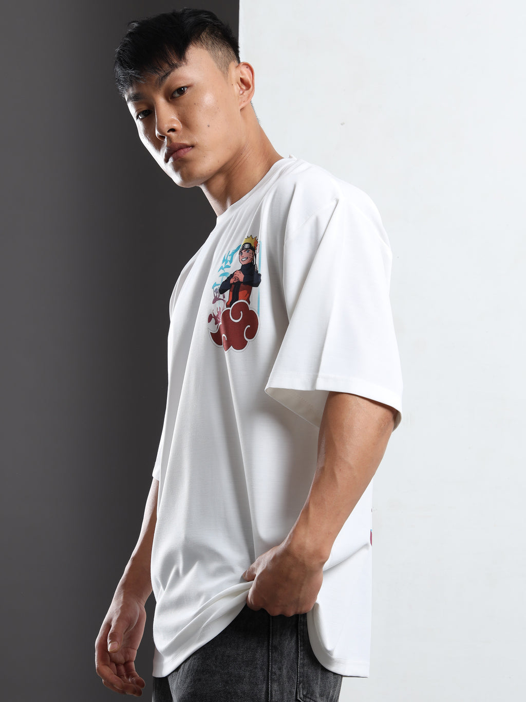 Men's White Naruto Shippuden Oversized T-Shirt