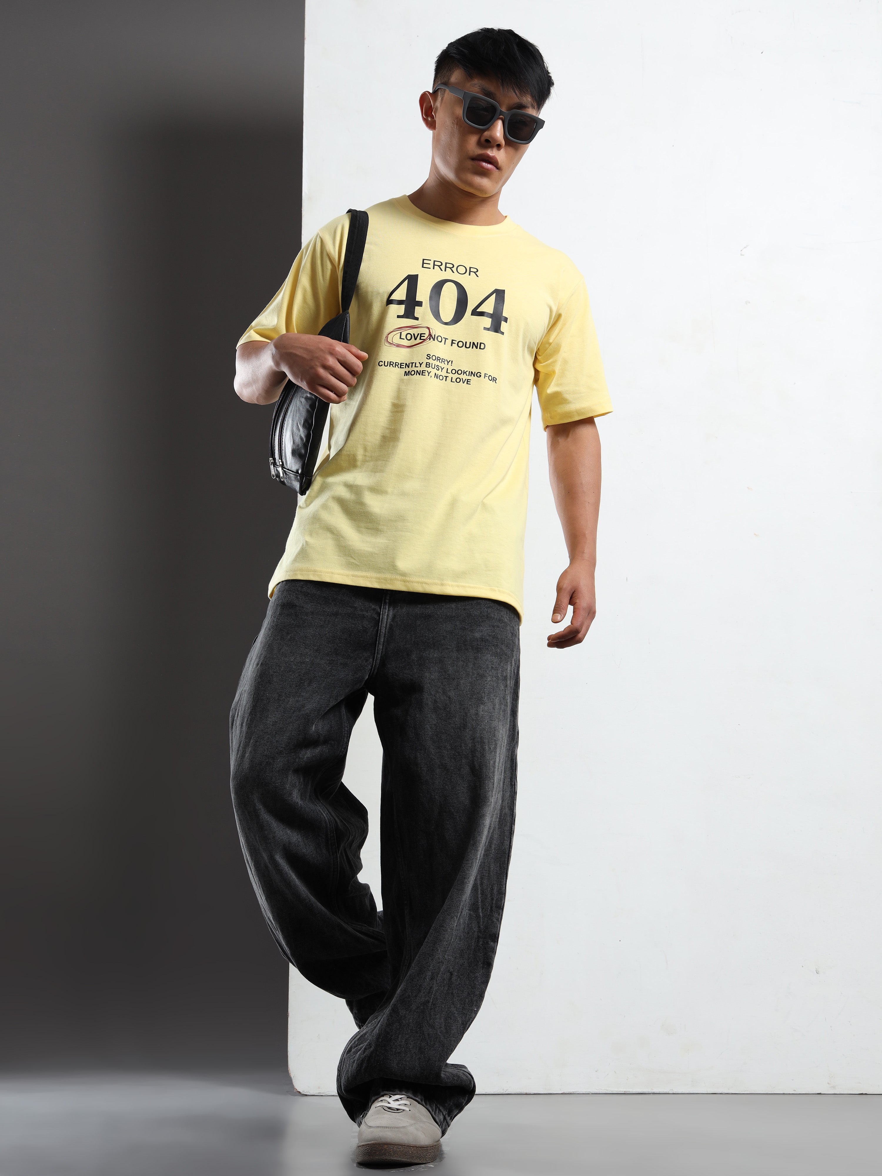 Men's Light Yellow Error 404 Graphic T-Shirt