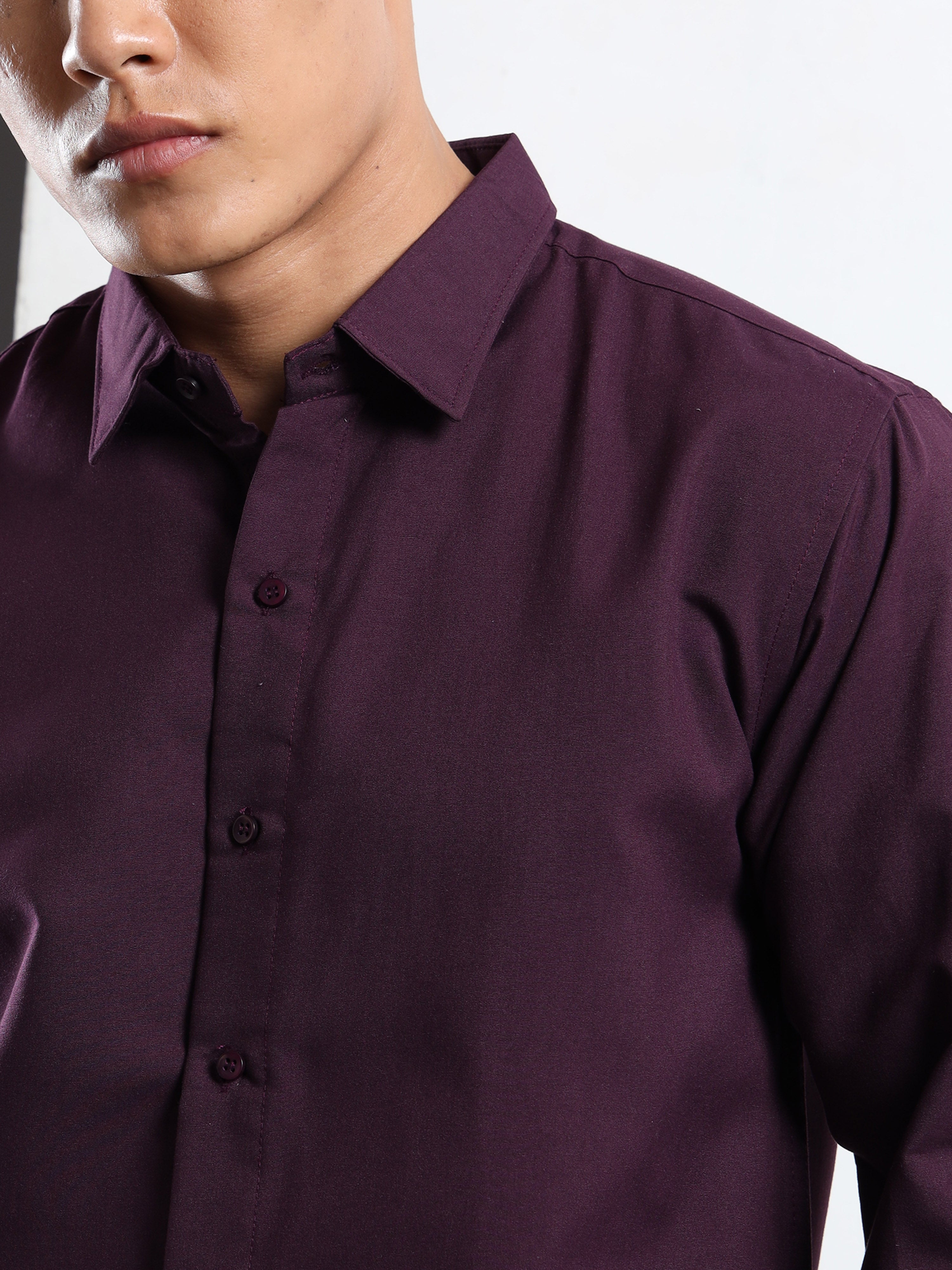 Wine Men Slim Fit Casual Solid Shirt