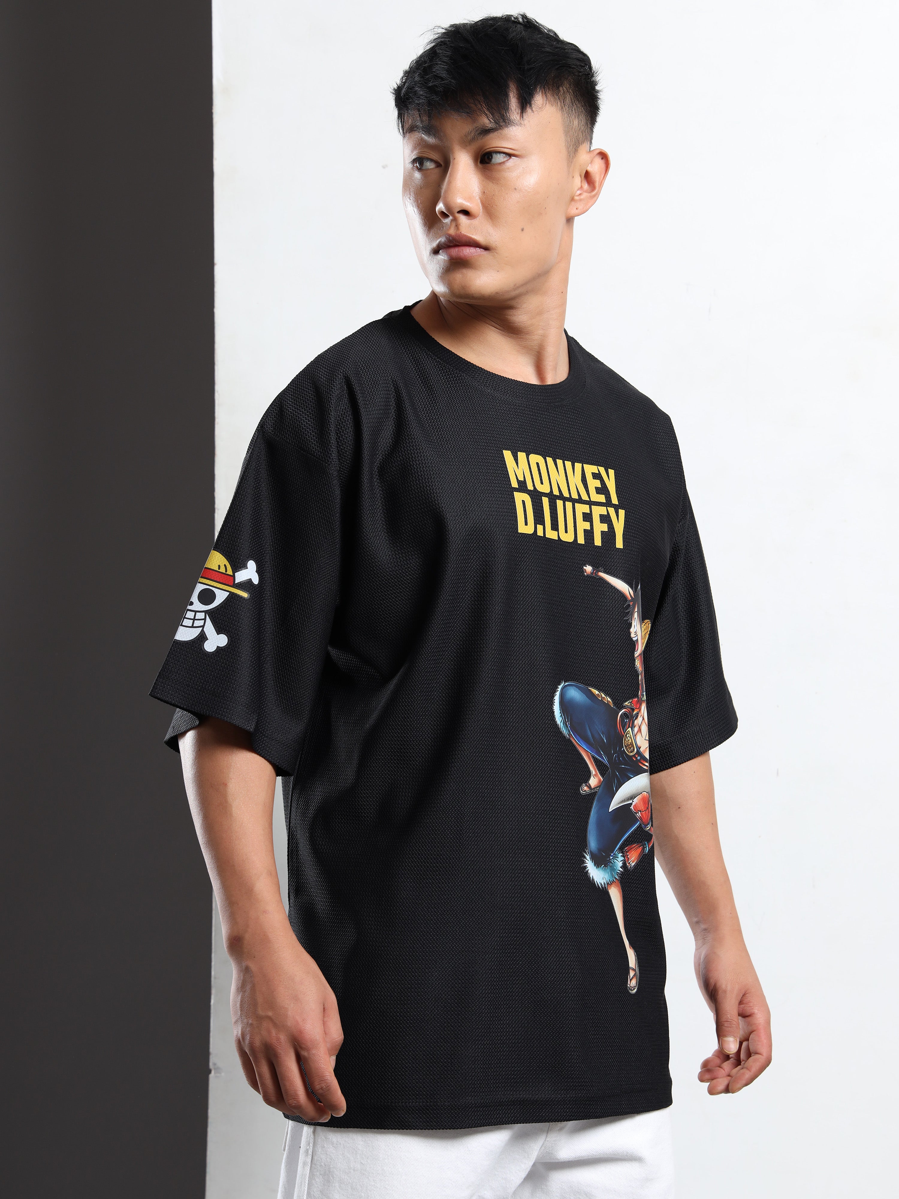 Men Printed Drop-Shoulder Sleeves Applique Oversized T-shirt