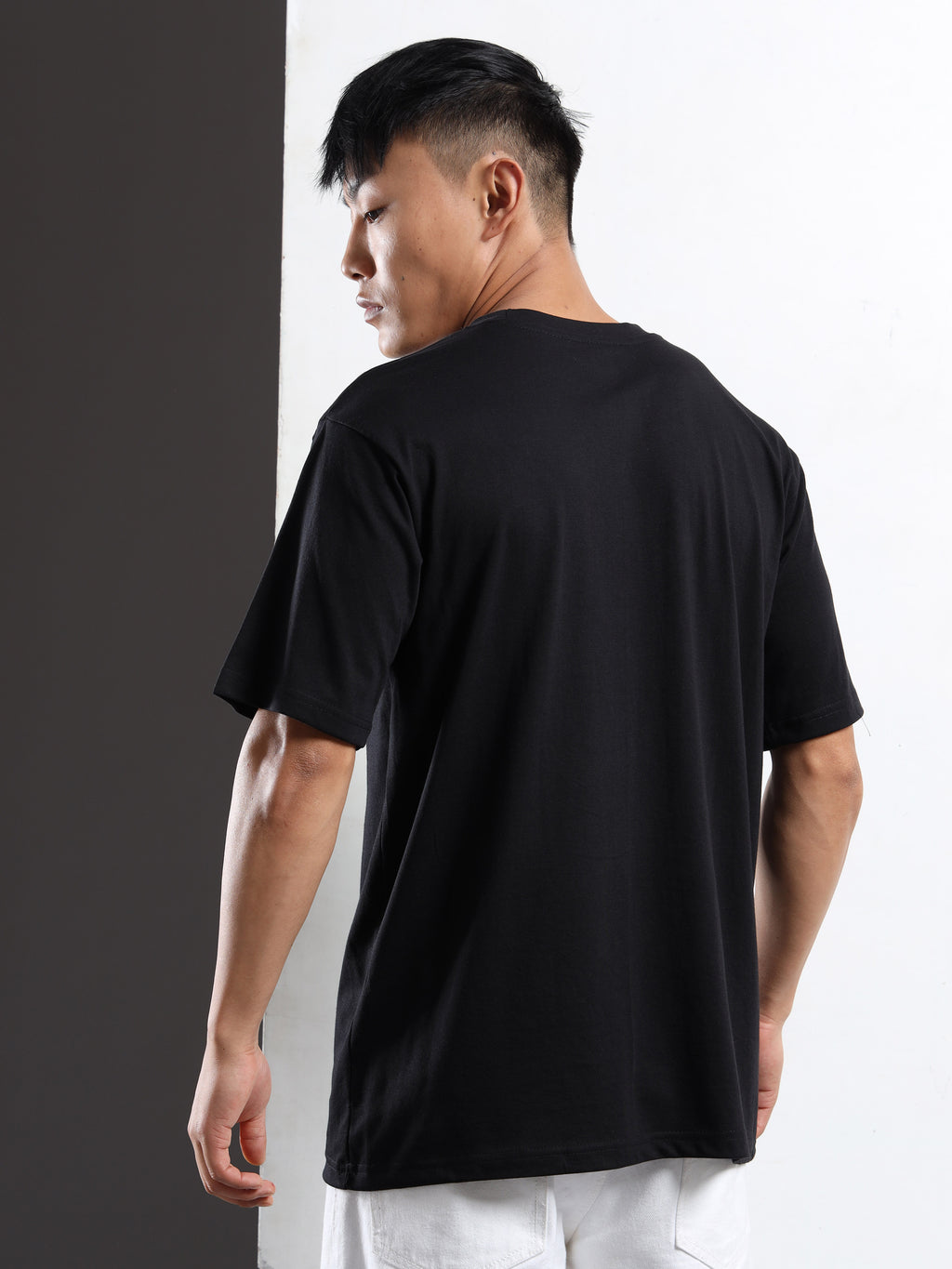 Men's Black and Multi-Color Urban Street Graphic T-Shirt