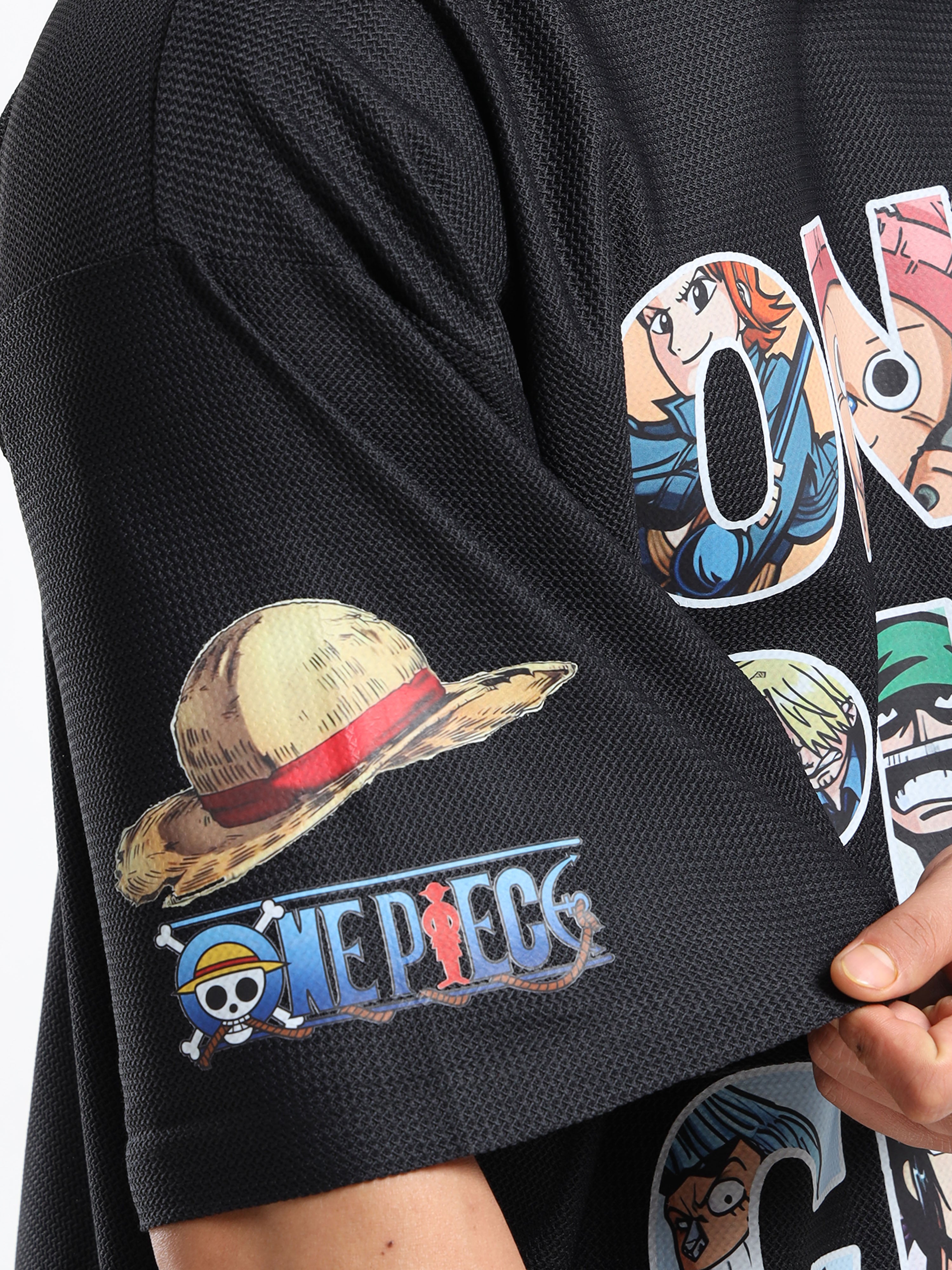 Men Graphic Printed Round Neck Oversized T-shirt