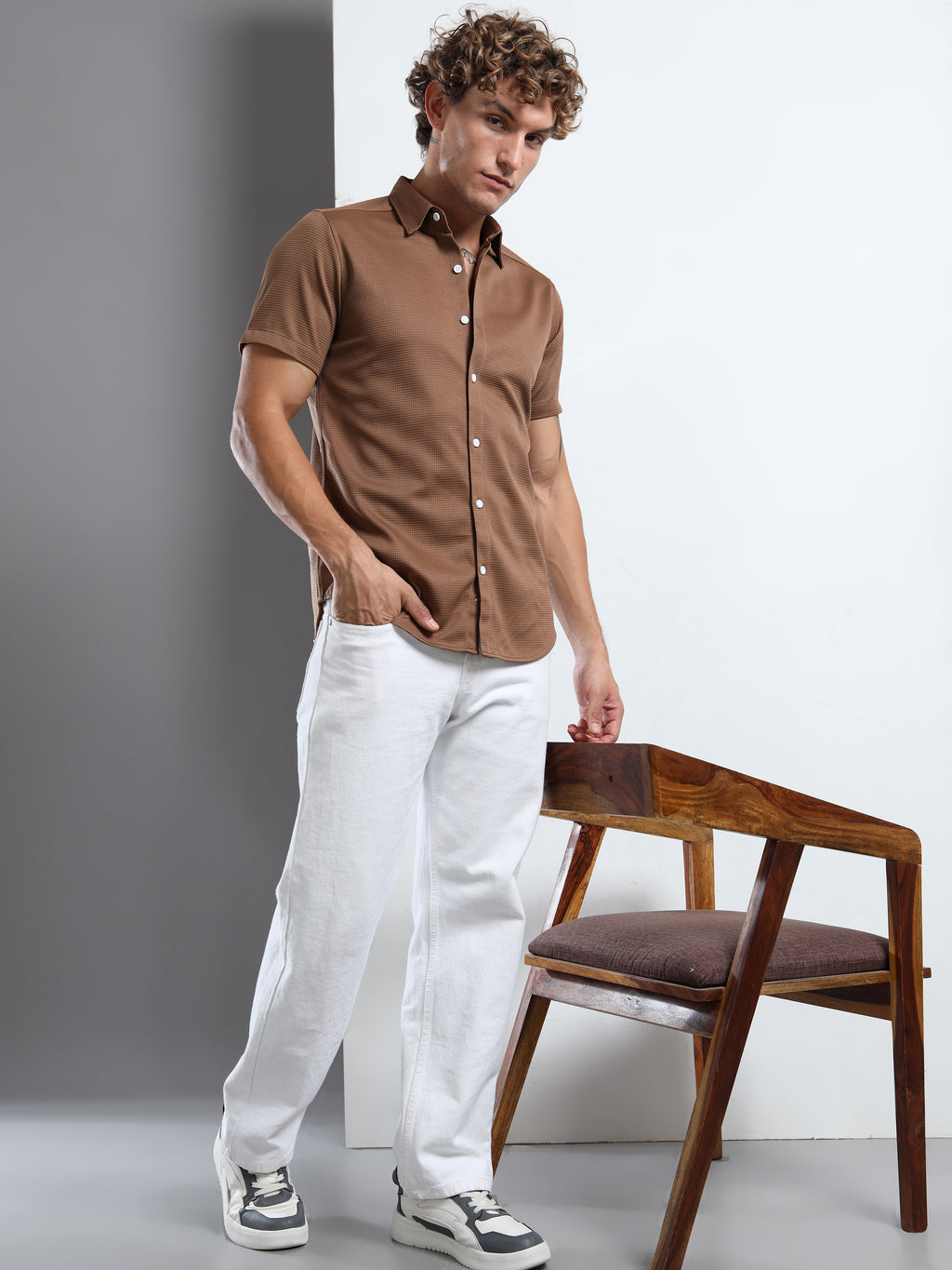 Men's Brown Textured Short Sleeve Casual Shirt
