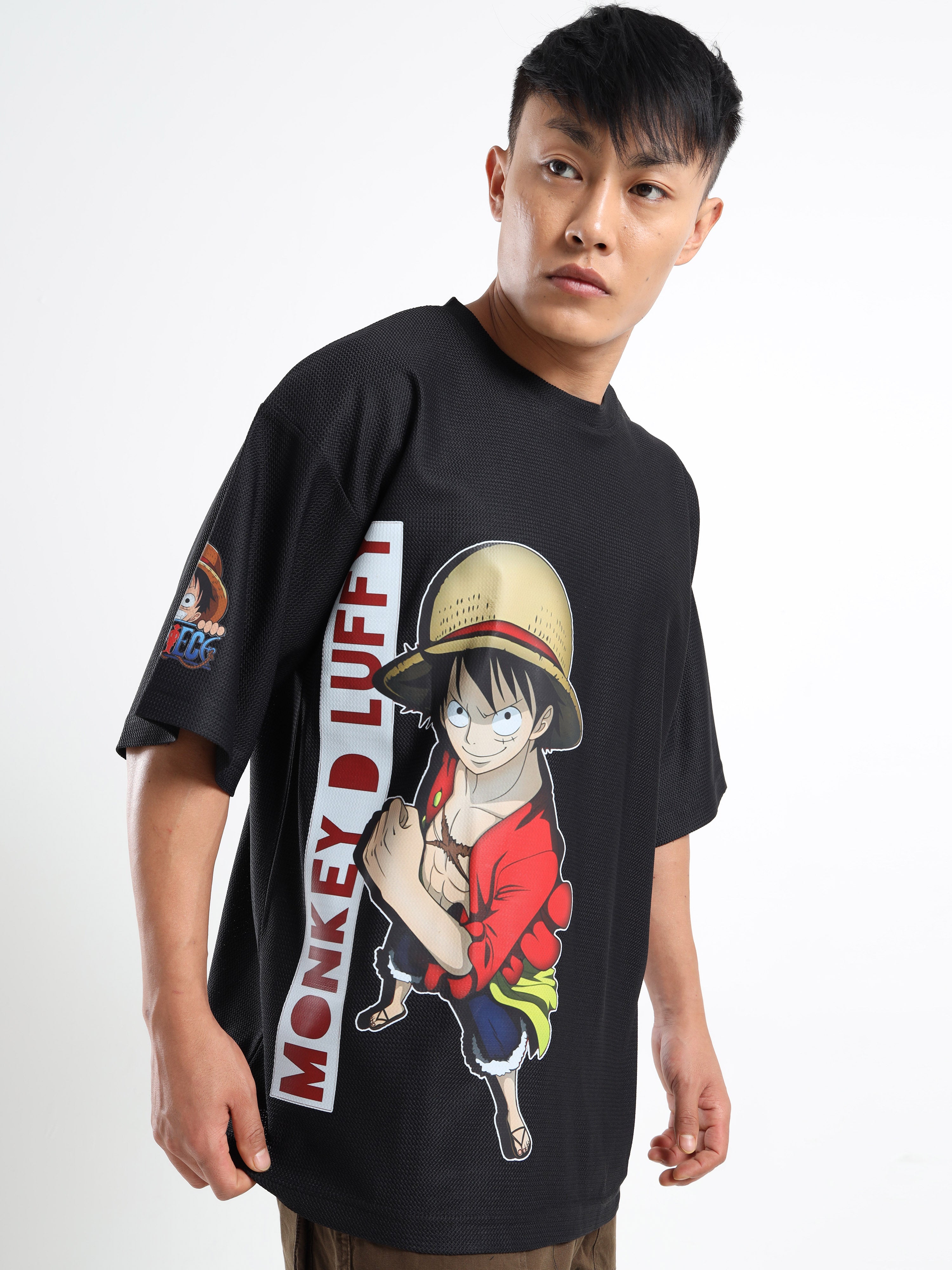 Men Printed Drop-Shoulder Sleeves Applique T-shirt