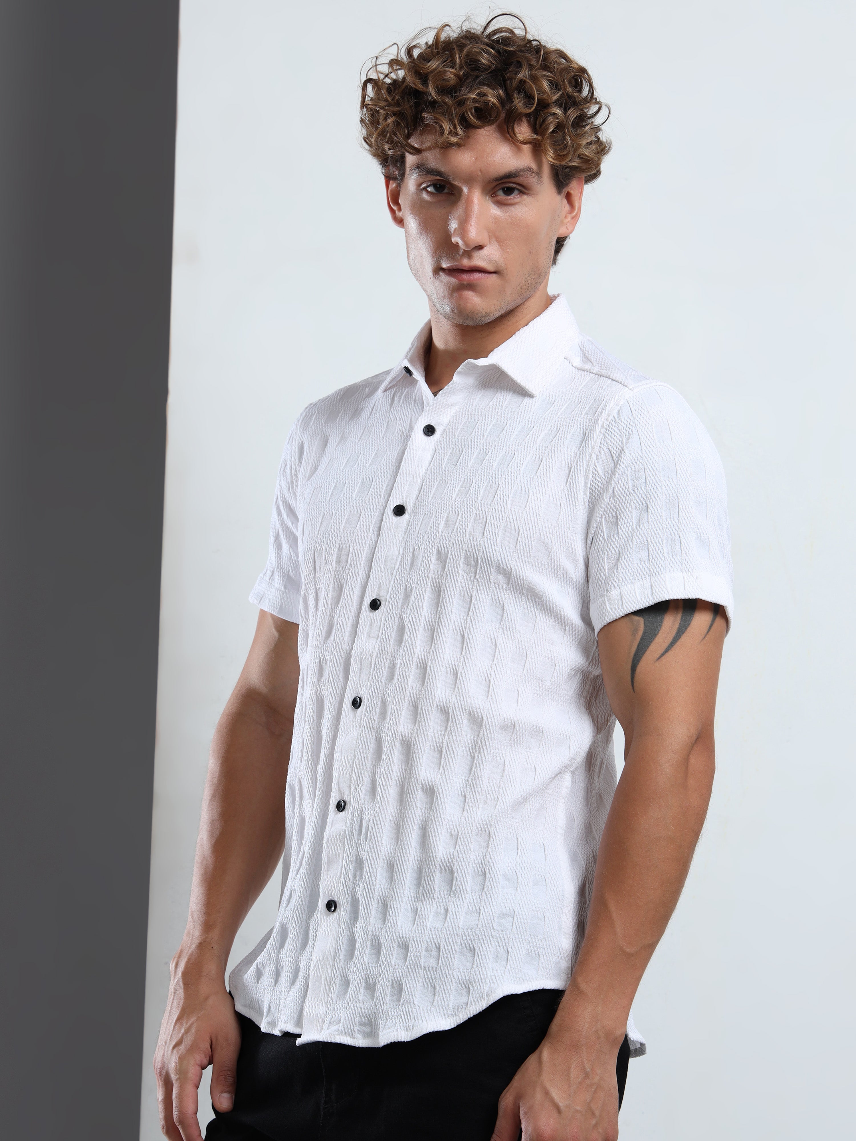 Men's White Patterned Textured Short Sleeve Casual Shirt