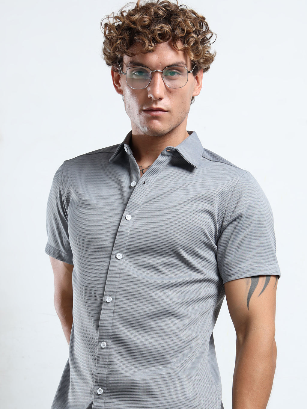 Men's Grey Textured Short Sleeve Casual Shirt