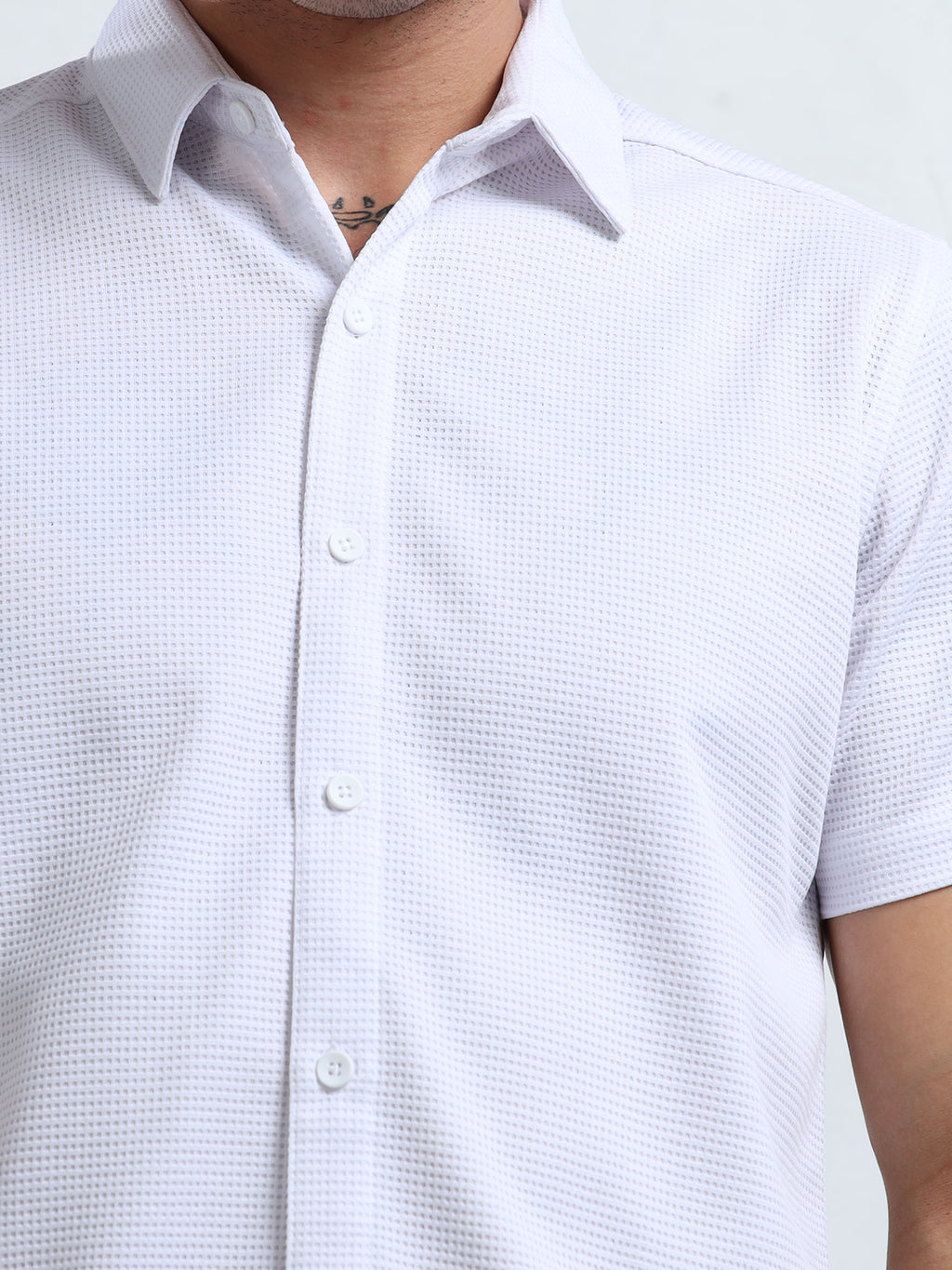 Men's White Textured Short Sleeve Casual Shirt