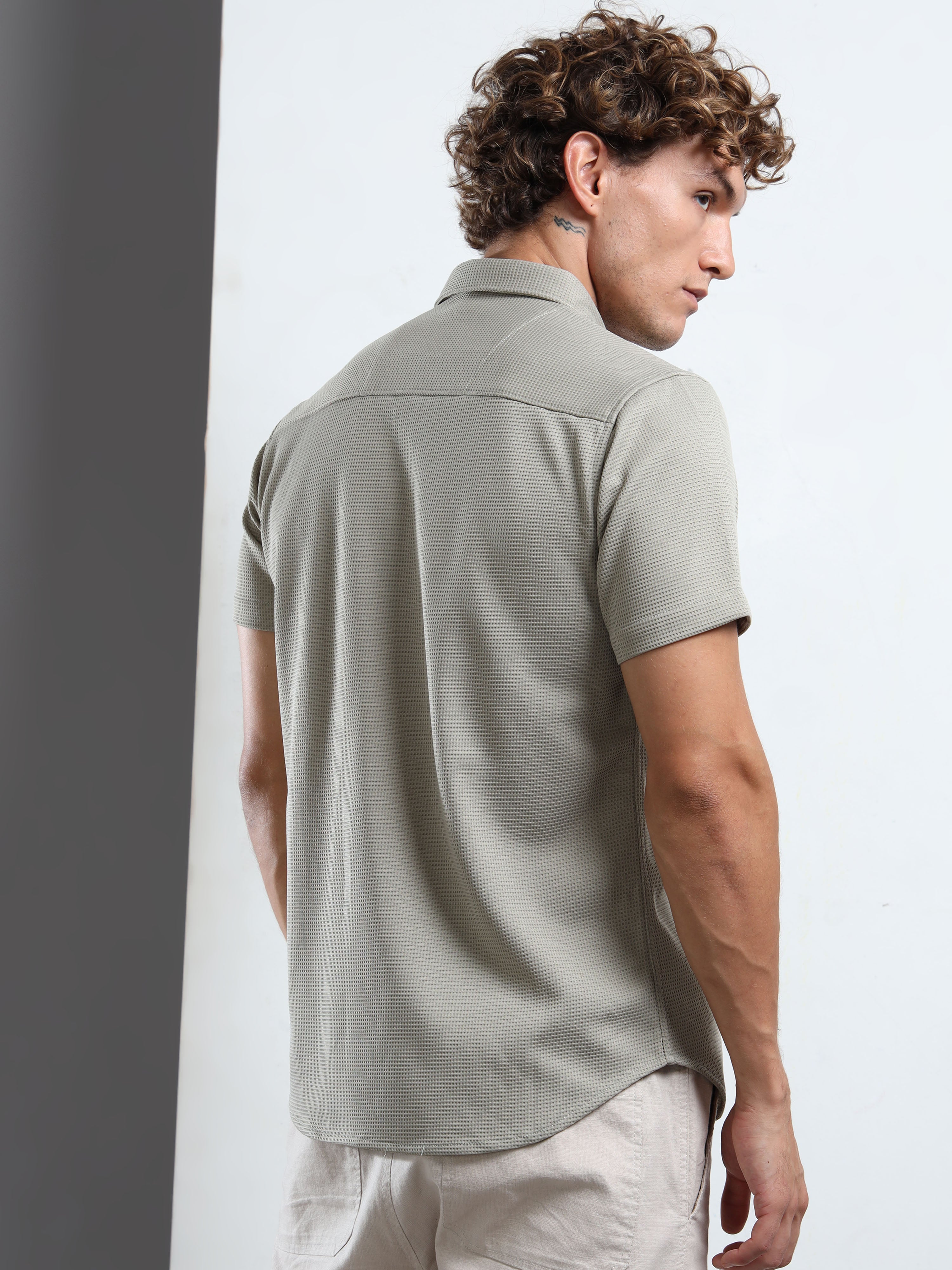 Men's Olive Green Textured Short Sleeve Casual Shirt