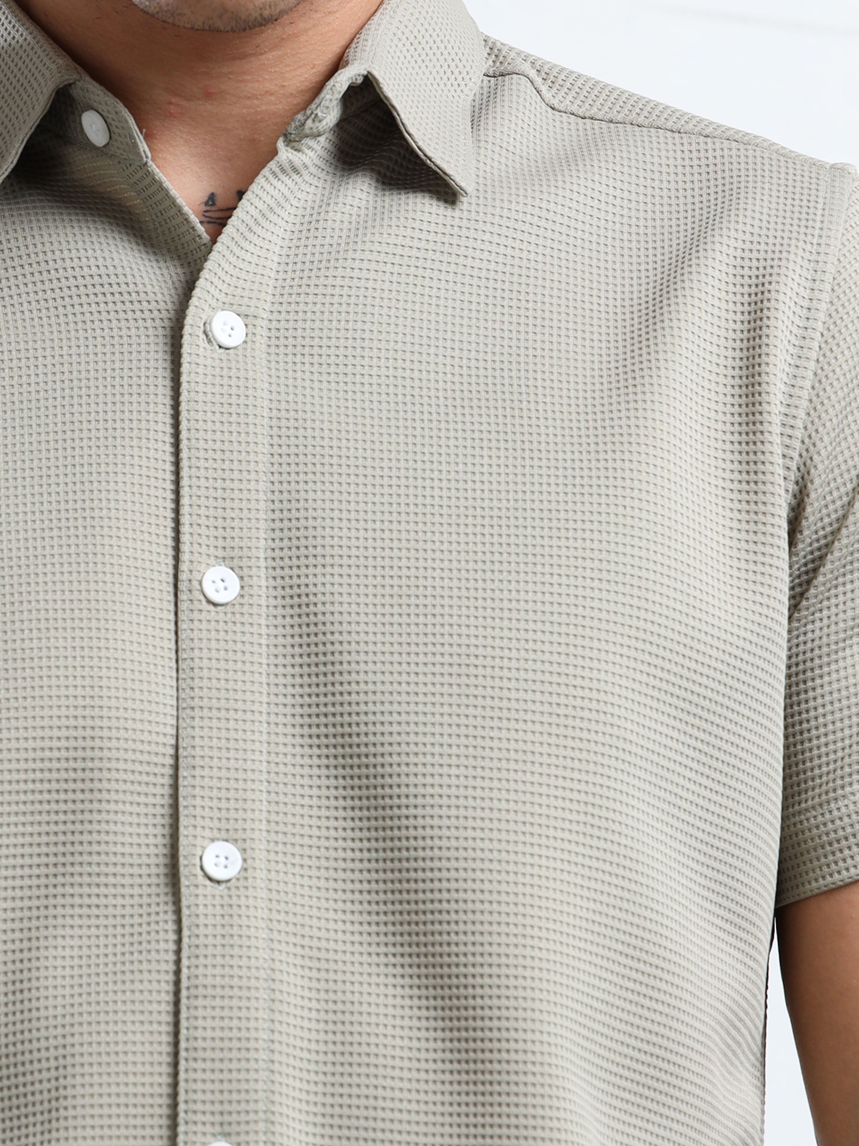 Men's Olive Green Textured Short Sleeve Casual Shirt