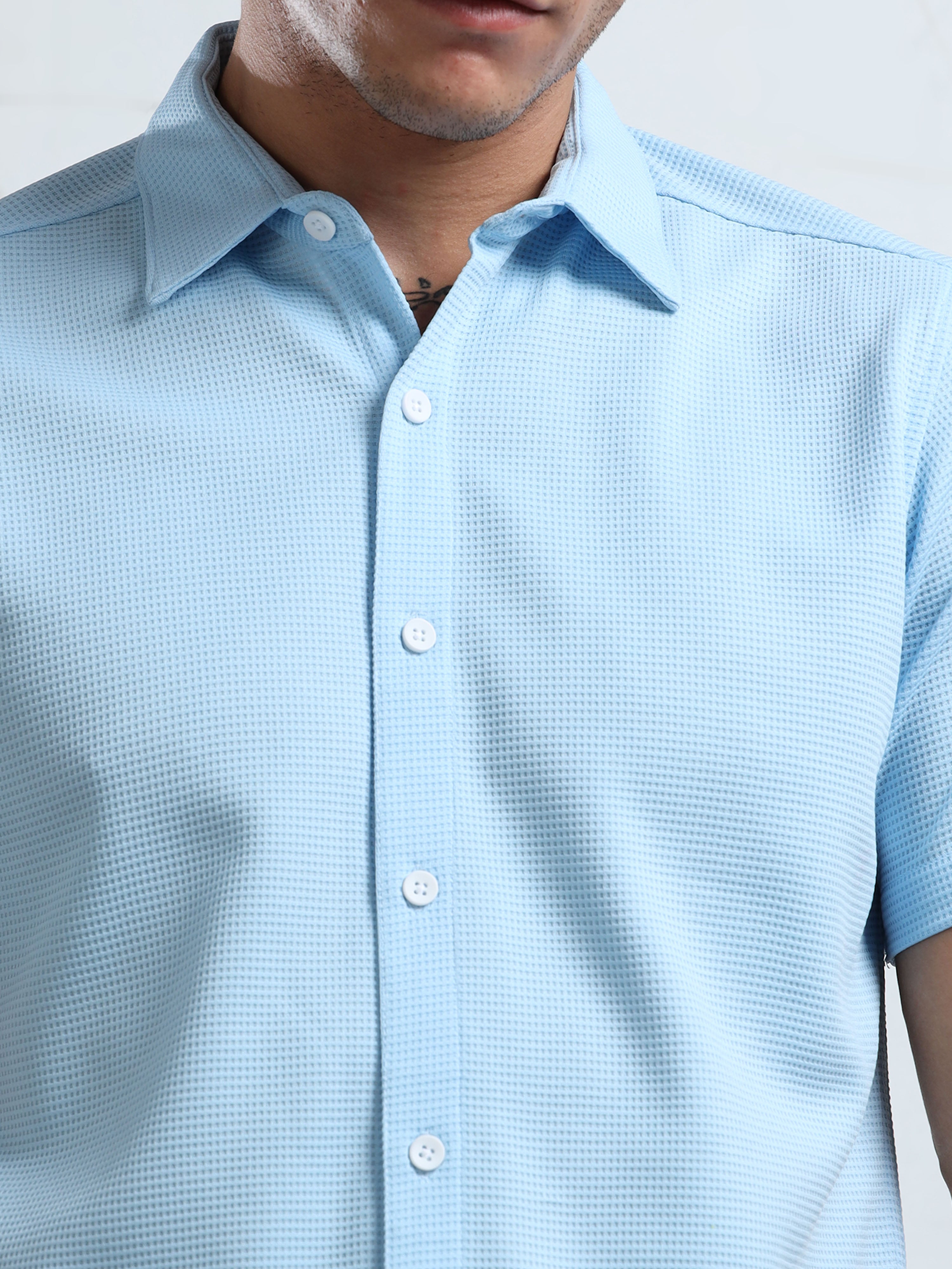 Men's Sky Blue Textured Short Sleeve Casual Shirt