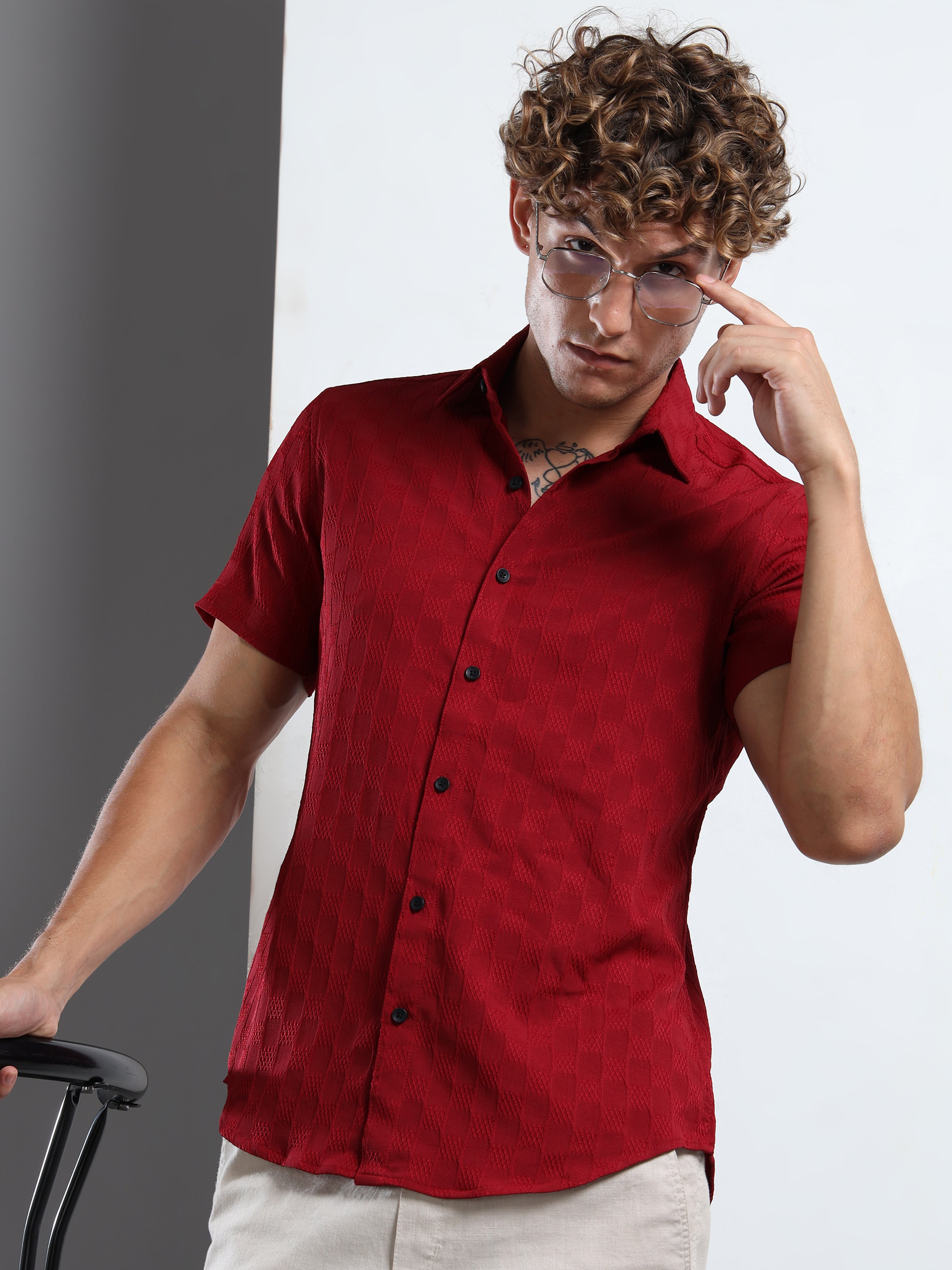 Men's Burgundy Patterned Textured Short Sleeve Casual Shirt