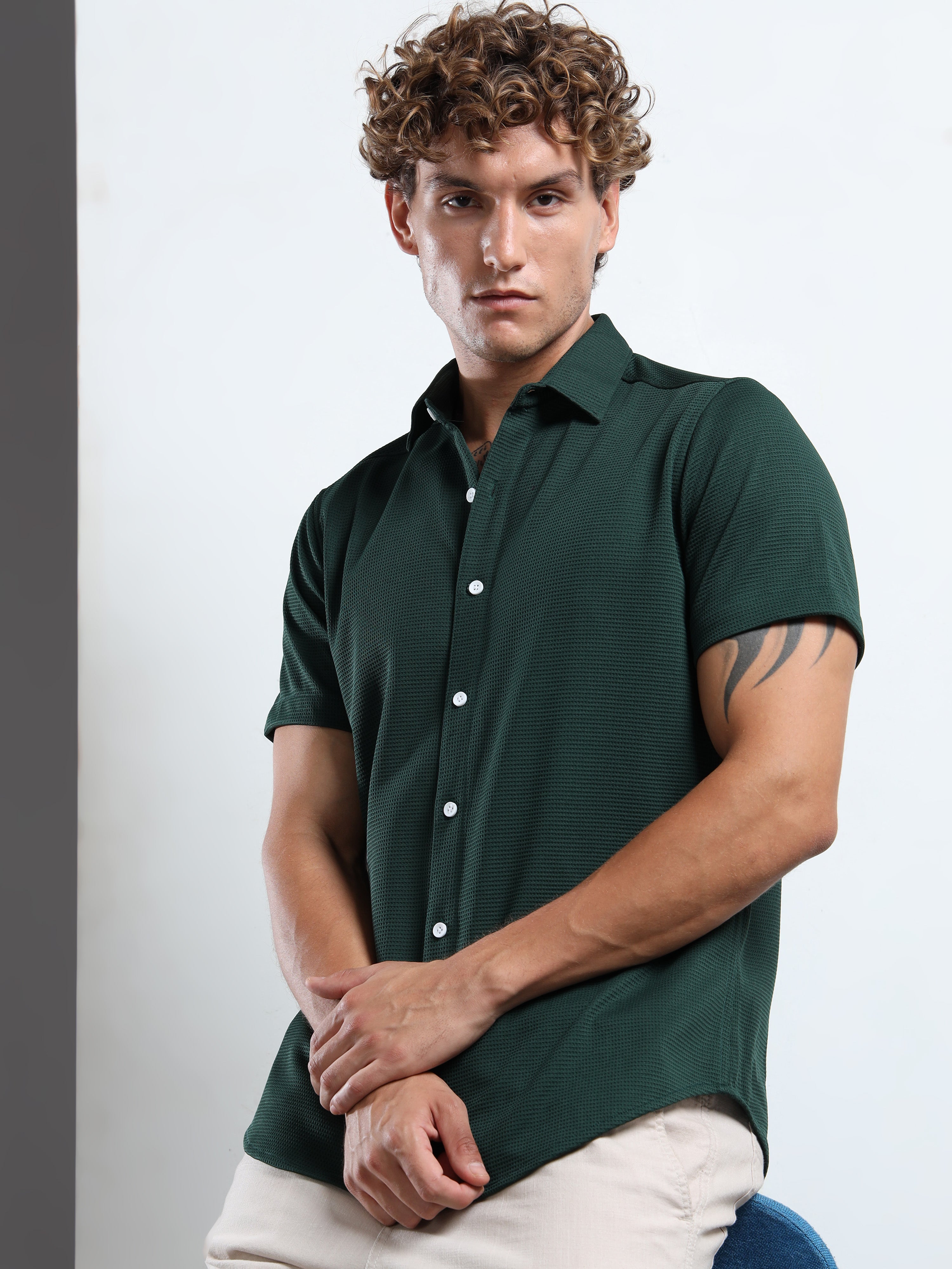 Men's Green Textured Short Sleeve Casual Shirt