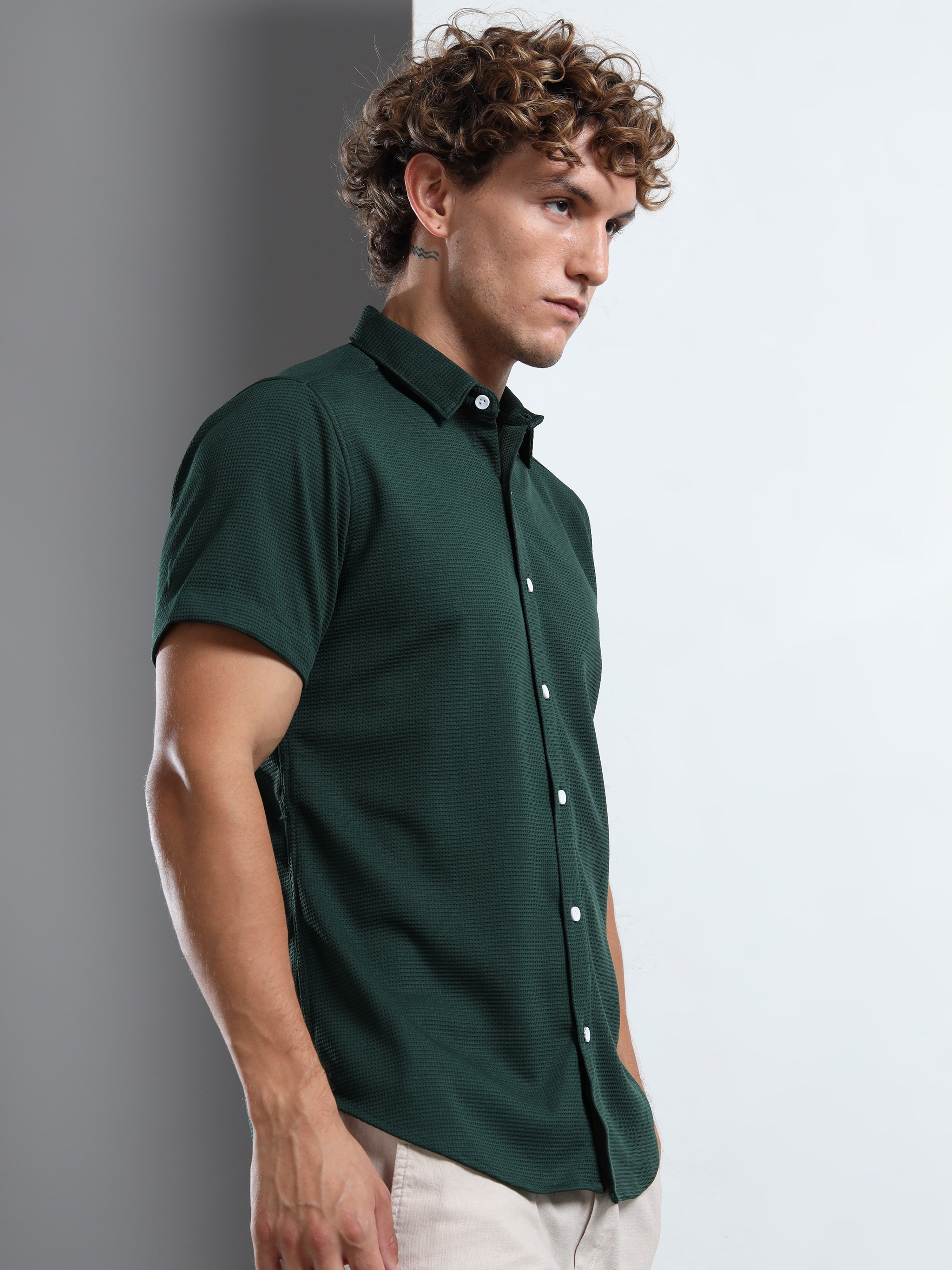 Men's Green Textured Short Sleeve Casual Shirt