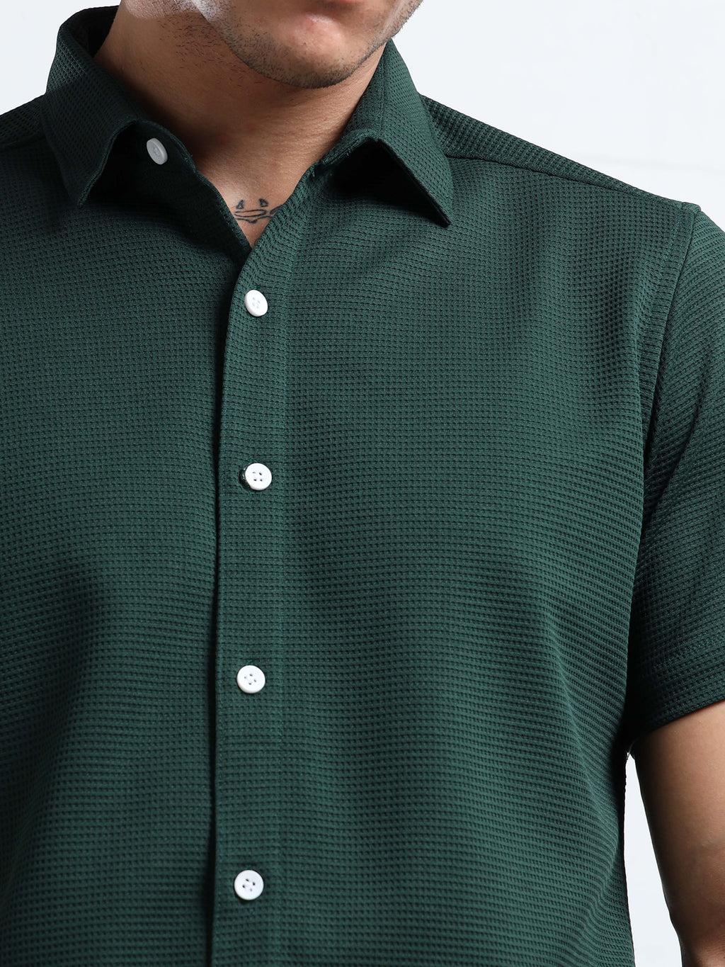 Men's Green Textured Short Sleeve Casual Shirt