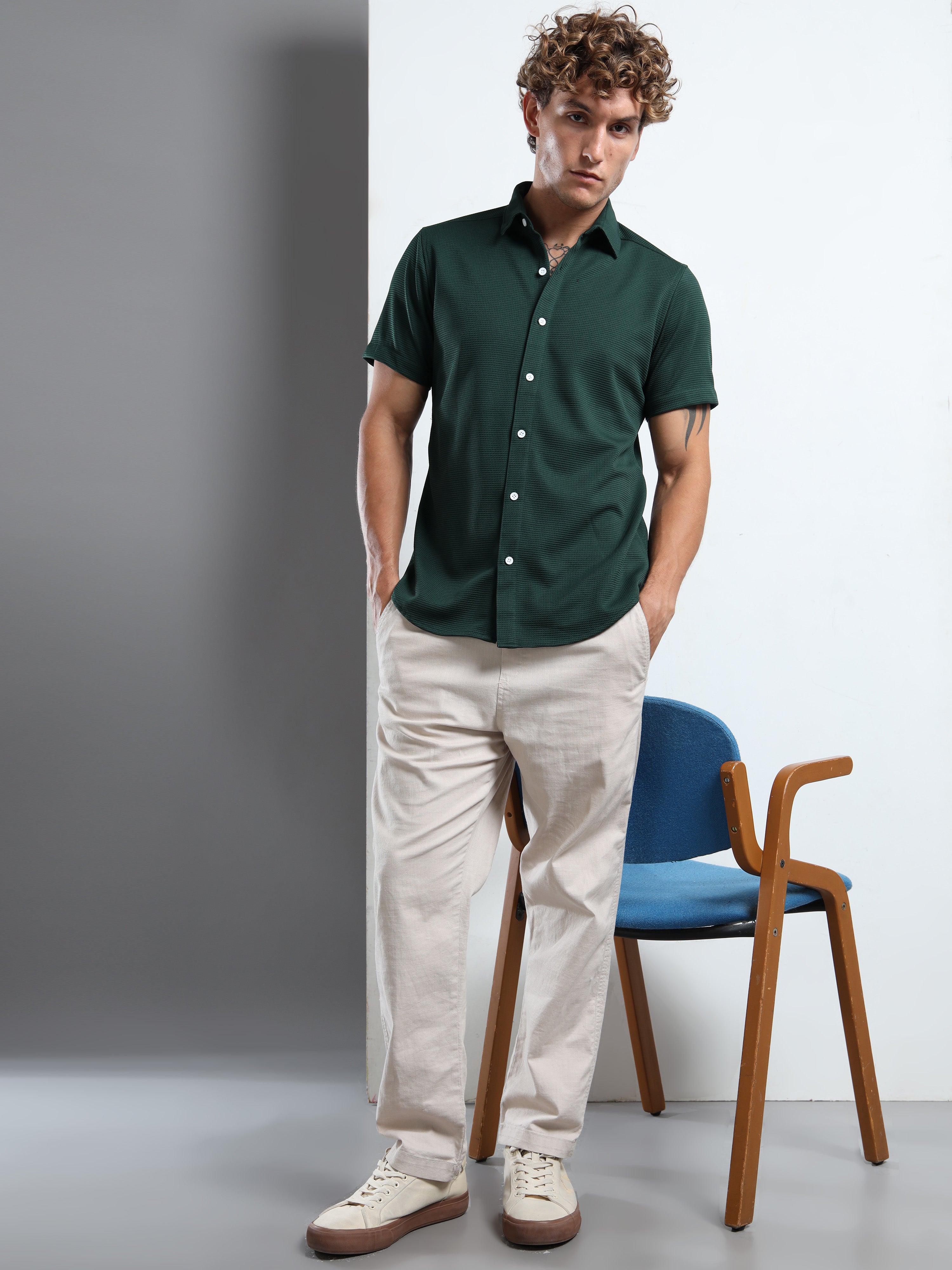 Men's Green Textured Short Sleeve Casual Shirt