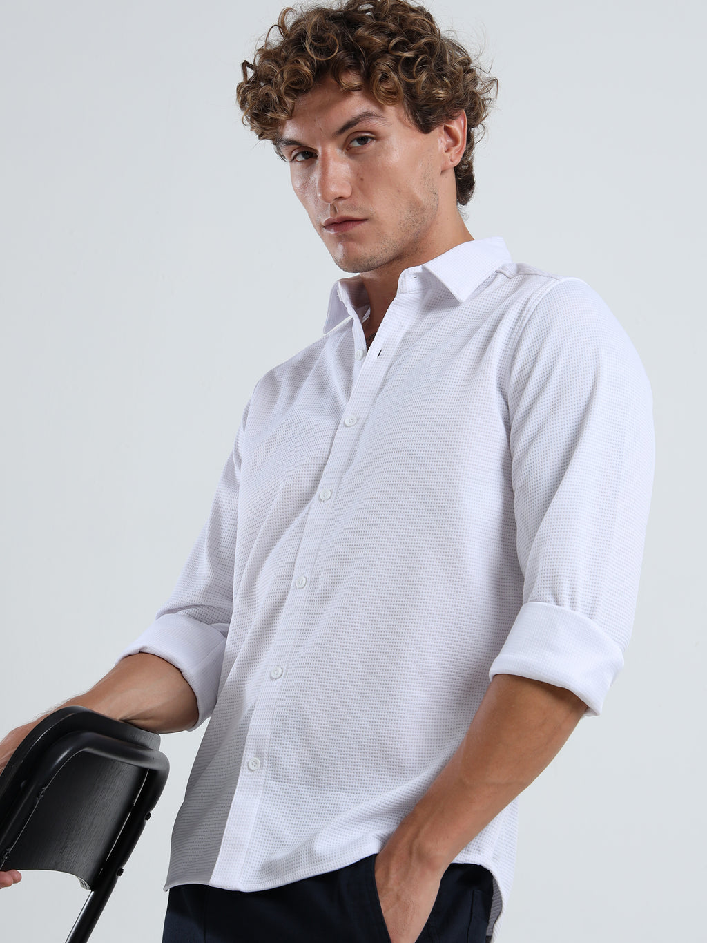 Men’s White Textured Micro-Pattern Shirt