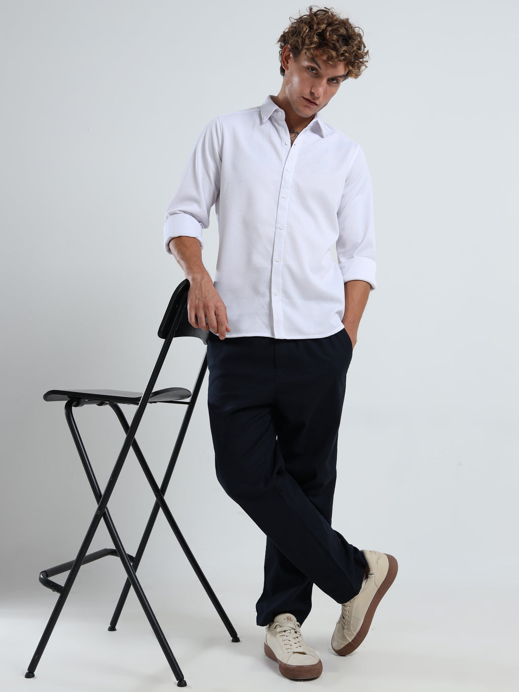 Men’s White Textured Micro-Pattern Shirt