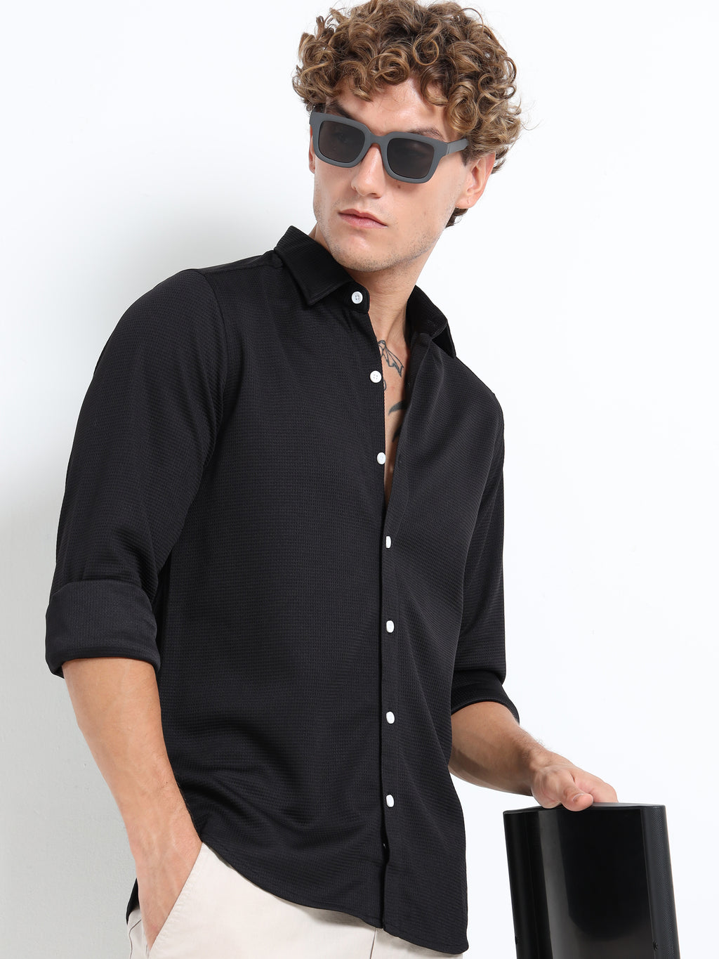 Men’s Black Textured Micro-Pattern Shirt
