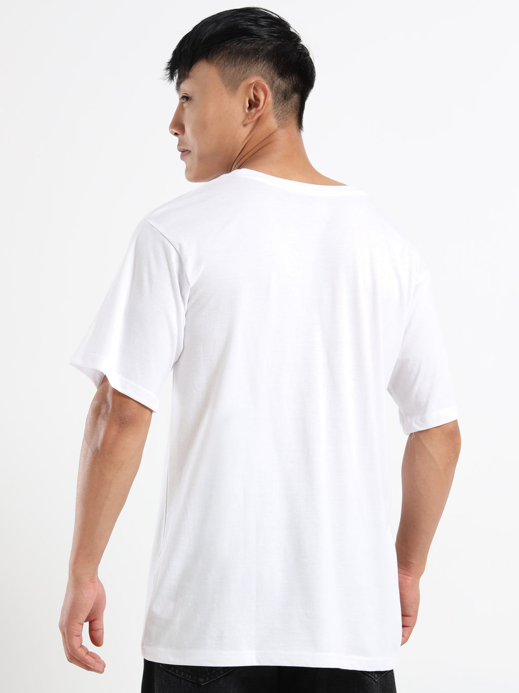 Men's White One Piece Luffy Character Graphic T-Shirt