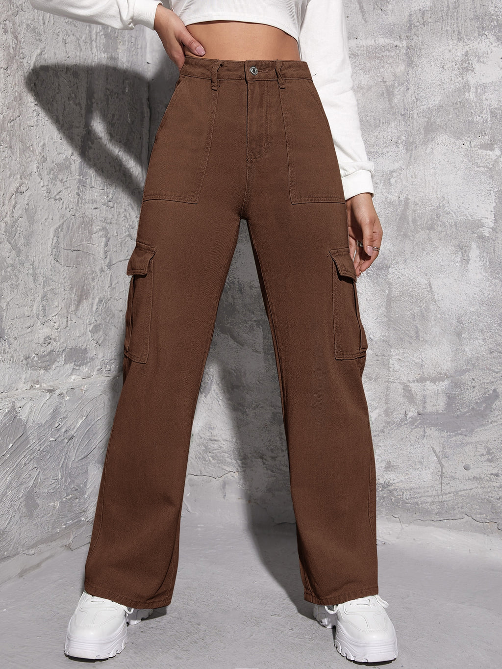Women Straight Fit Mid-Rise Cargo Brown Jeans