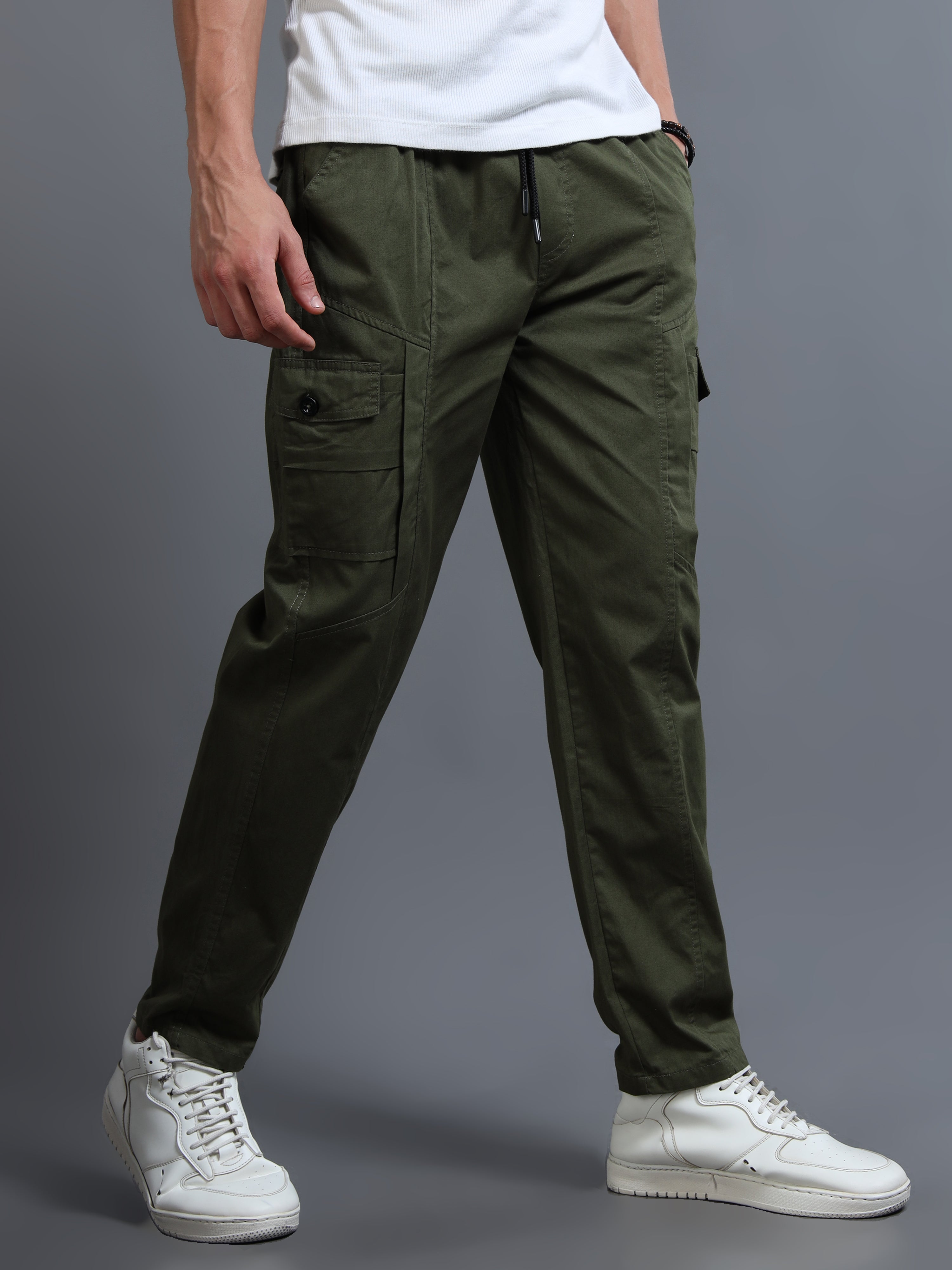 Men Slim Fit Green Cargo Trousers