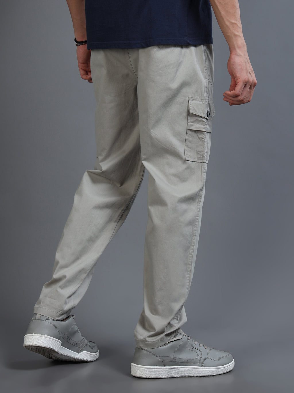 Men Slim Fit Grey Cargo Trousers