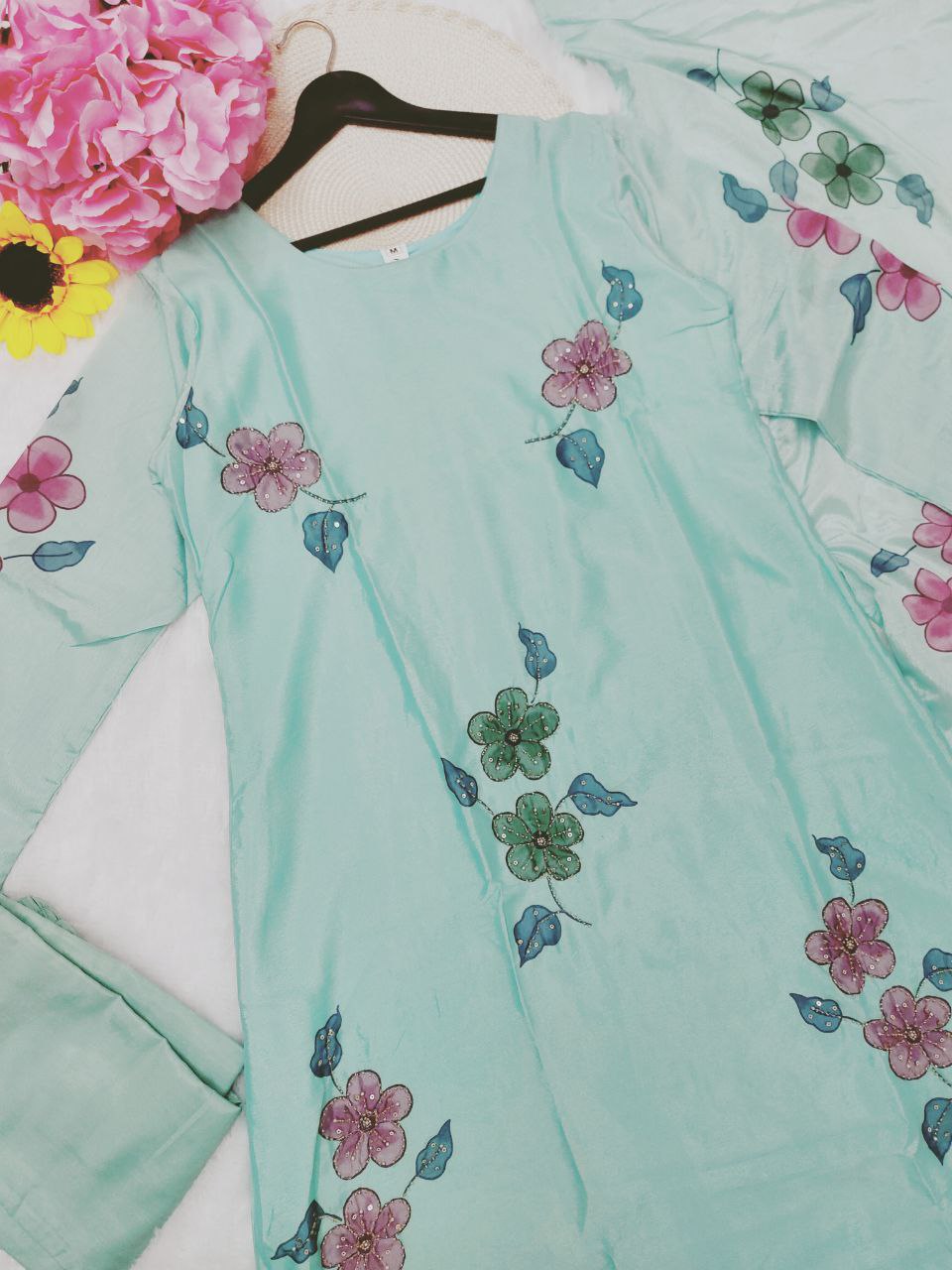 Mint Green Floral Printed Regular Kurta With Churidar & Dupatta