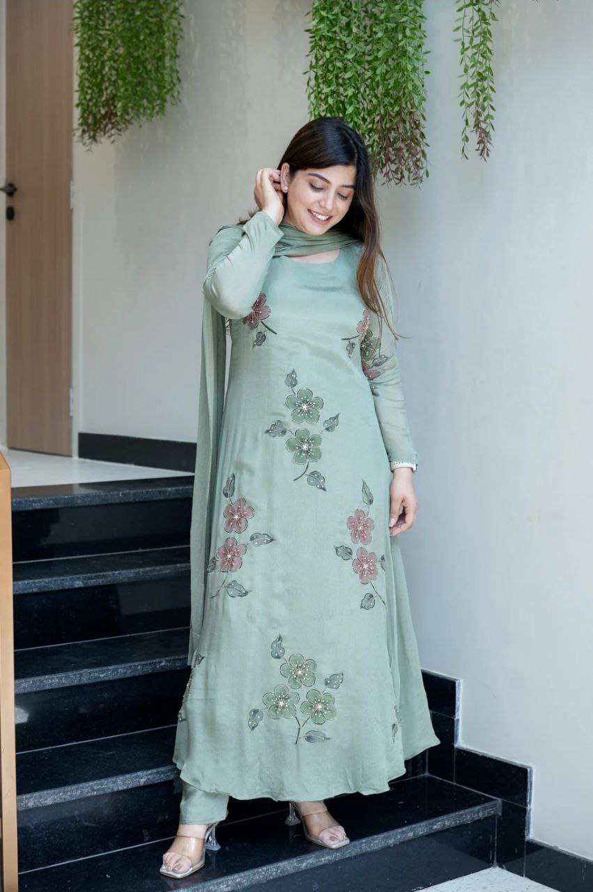 Mint Green Floral Printed Regular Kurta With Churidar & Dupatta