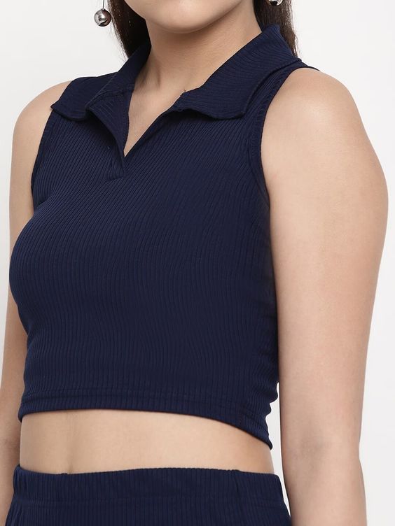 Women Navy Blue Ribbed Sleeveless Collared Crop Top