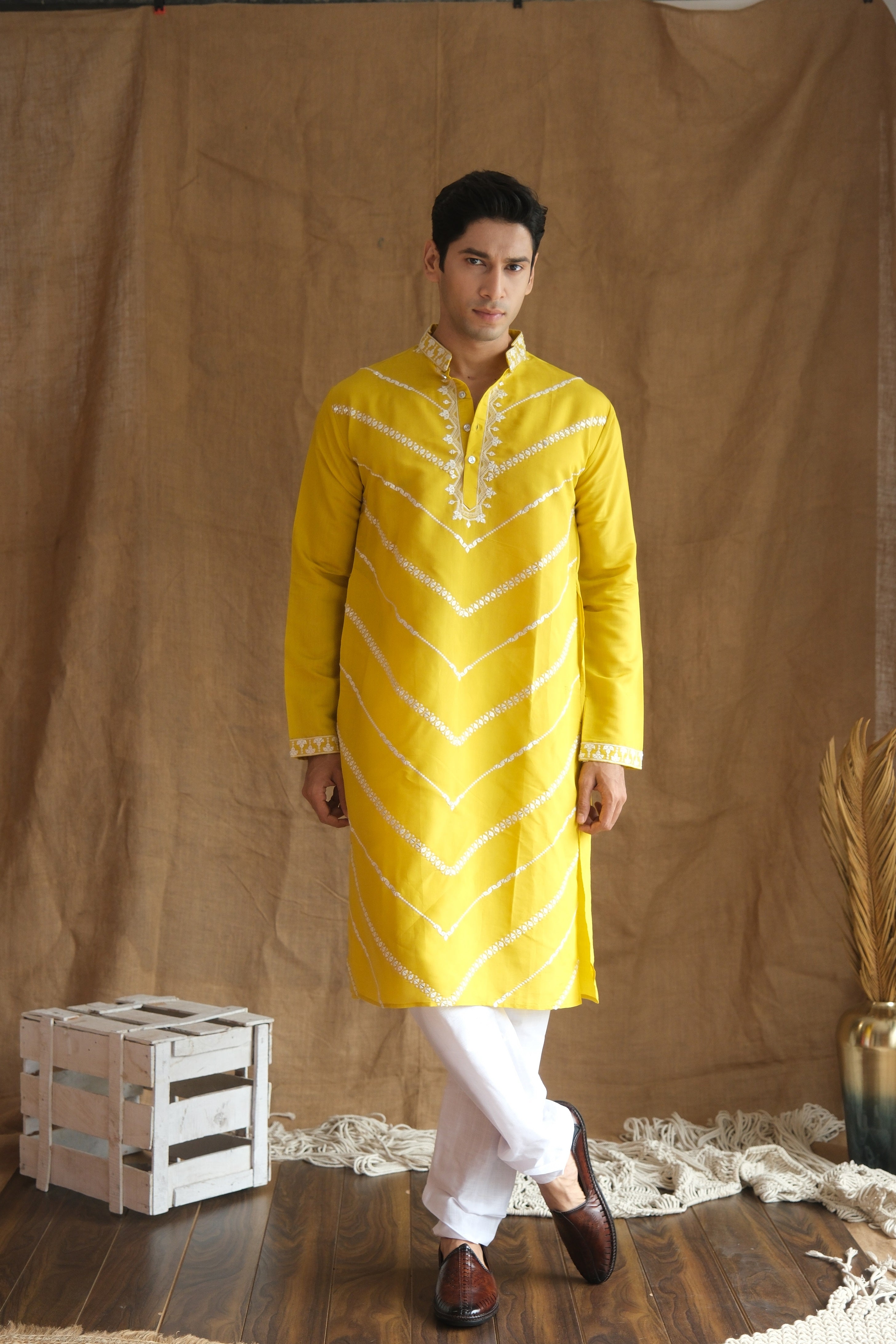 Men's Yellow Leheriya Embroidered Sequined Cotton Silk Kurta