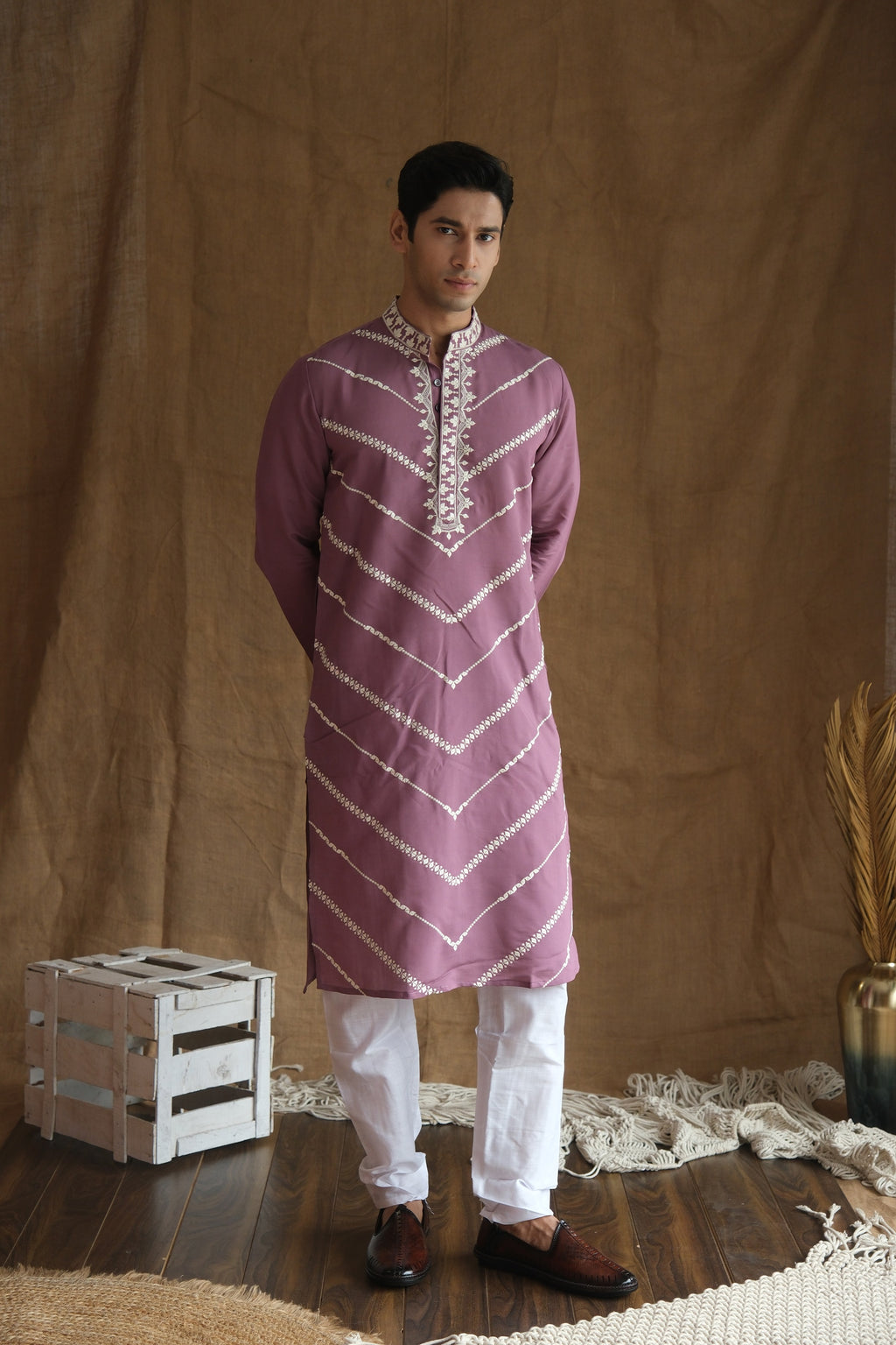 Men's Lavender Leheriya Embroidered Sequined Cotton Silk Kurta
