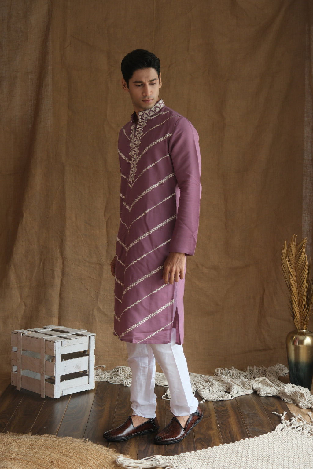 Men's Lavender Leheriya Embroidered Sequined Cotton Silk Kurta