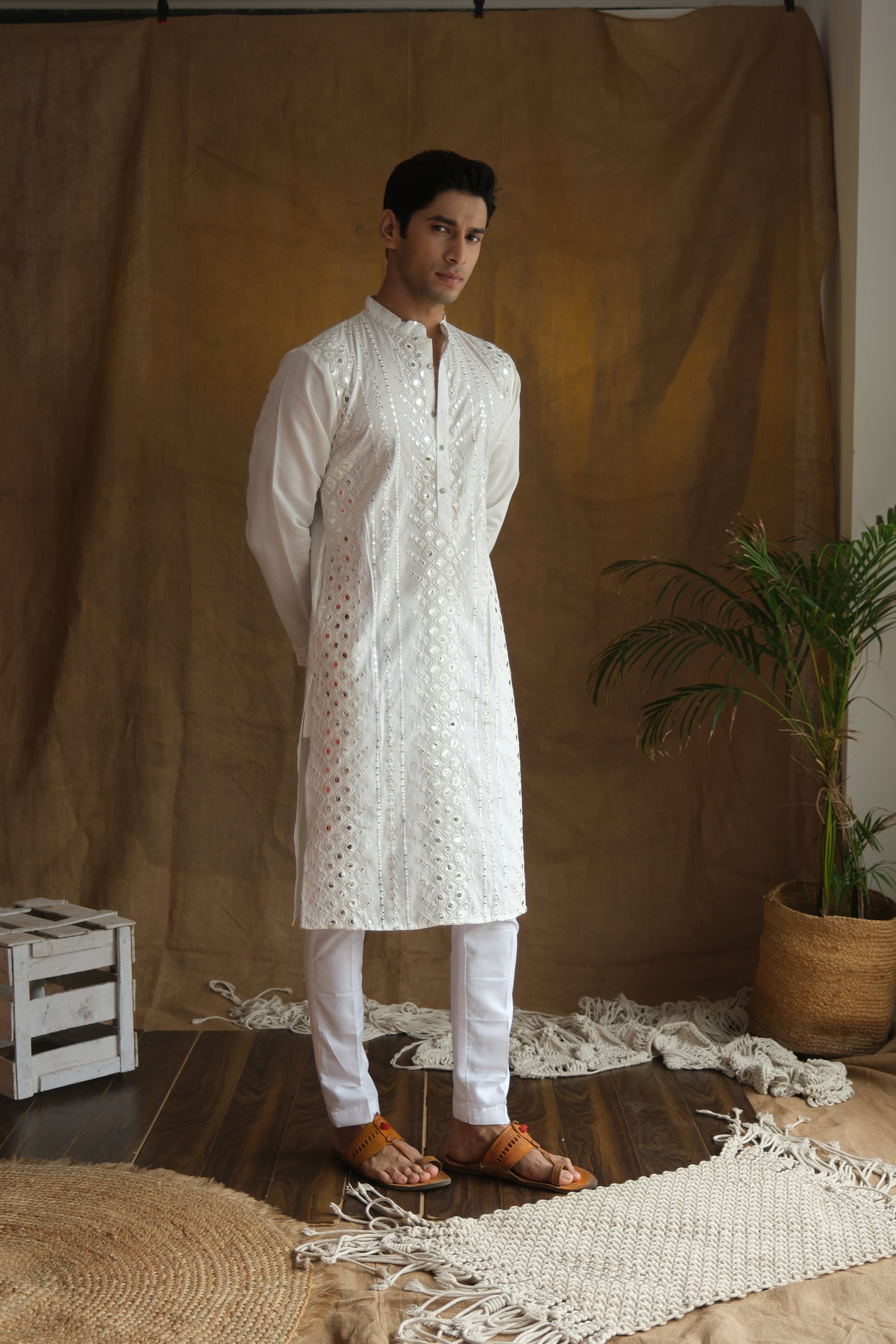 Men's White Cotton Silk Mirror Embroidery Work Men Kurta