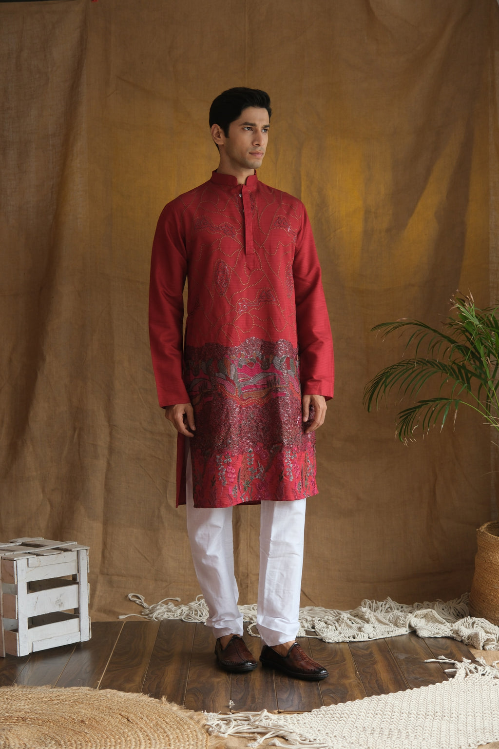 Men's Maroon Geometric Printed Sequinned Cotton Kurta