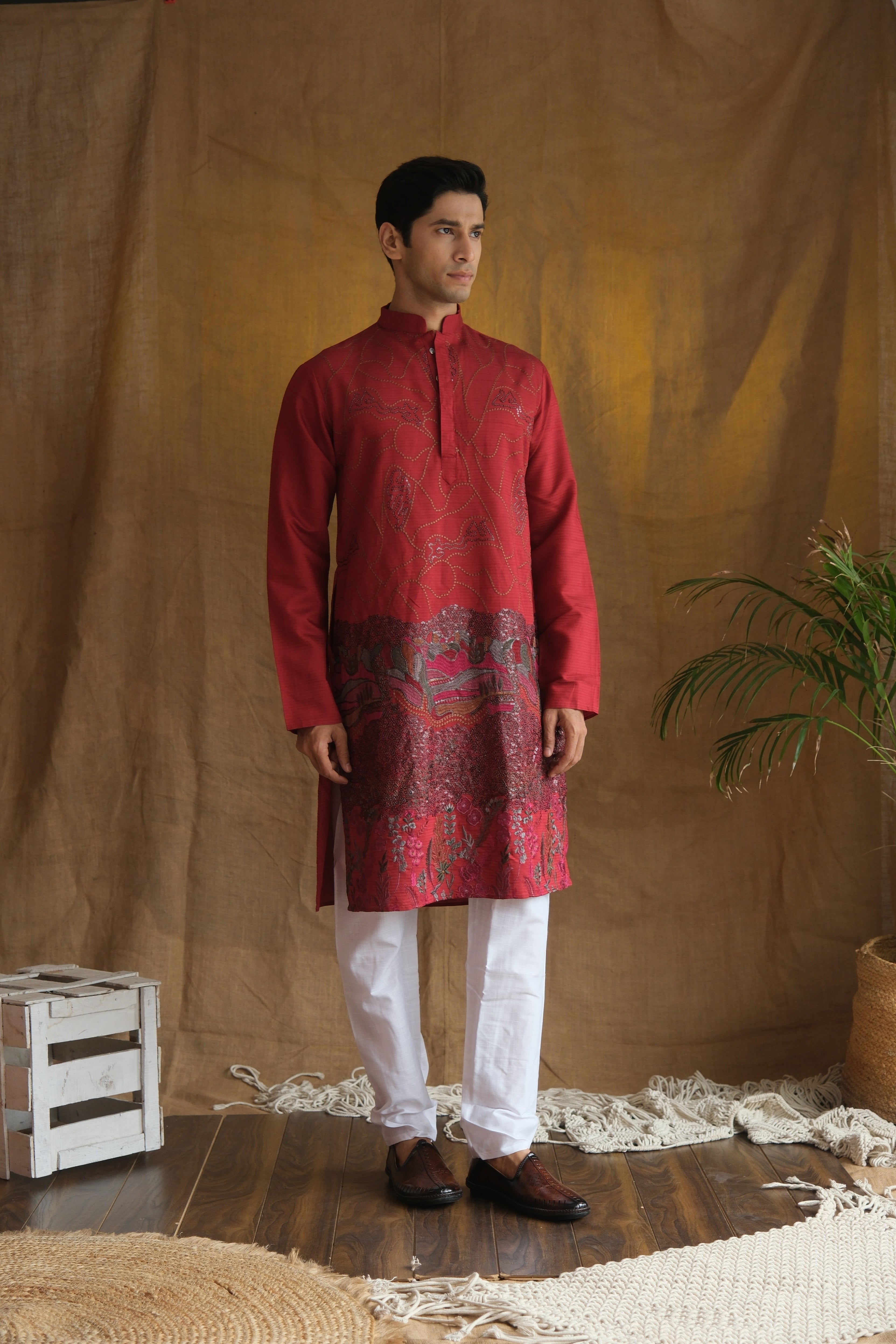Men's Maroon Geometric Printed Sequinned Cotton Kurta