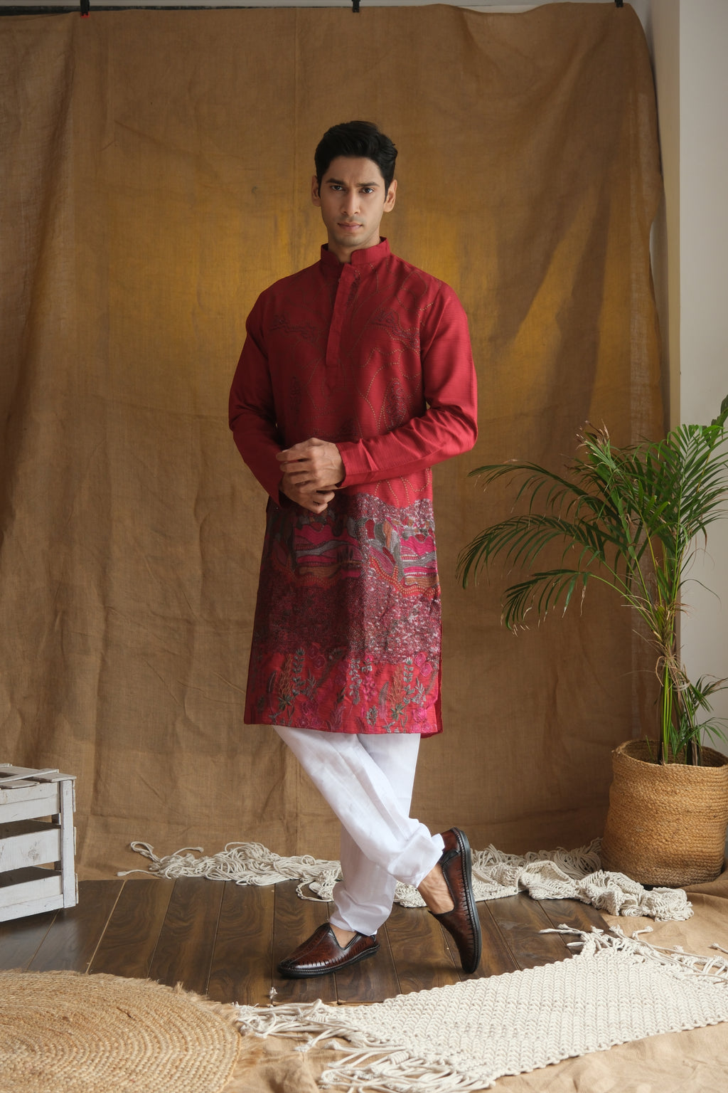 Men's Maroon Geometric Printed Sequinned Cotton Kurta