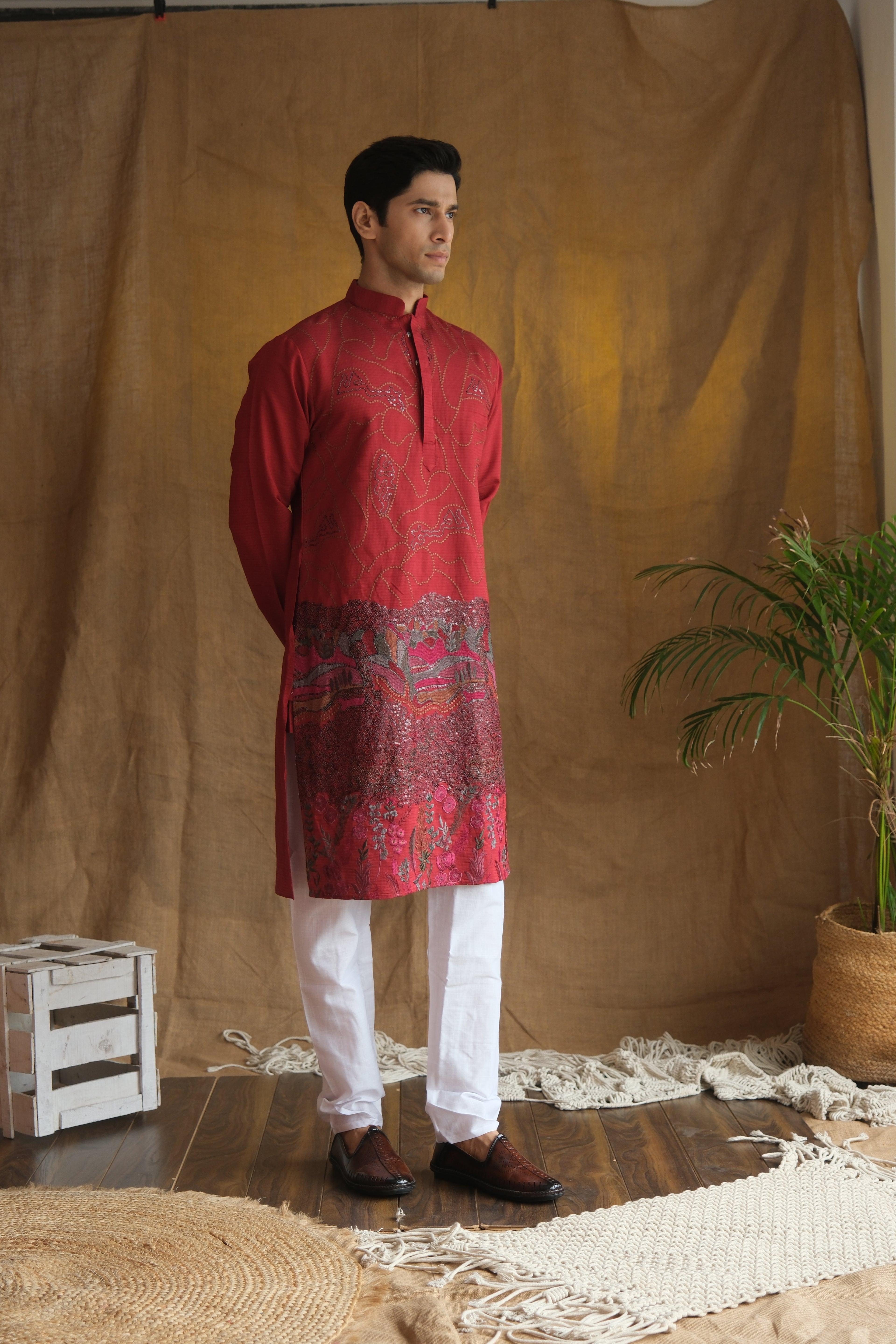 Men's Maroon Geometric Printed Sequinned Cotton Kurta